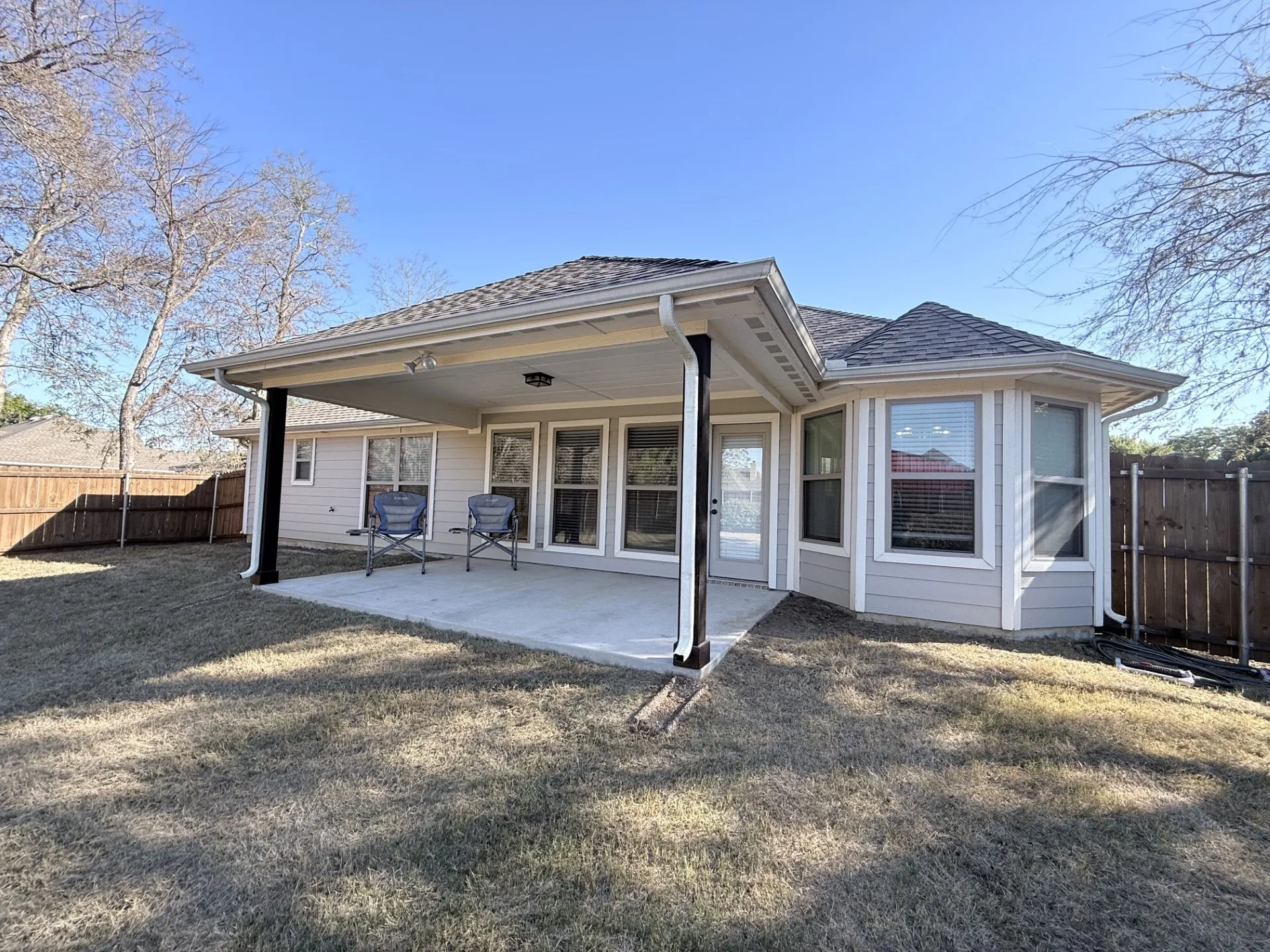 Single Family Residence For Sale in Denton County , 628 E Walcott Street, Pilot Point, Texas 76258, 3 Bedroom, 2 Bathroom, 2 Garage spaces, 1,308 Sqft, built in 2017, mls#21402361, Real Estate Agent in Pilot Point, Homes For Sale in Denton county, Homes For Sale in Pilot Point, Realtor in Pilot Point Texas, Real Estate Brokerage Independent Realty Texas, Luminita Cordes Realtor