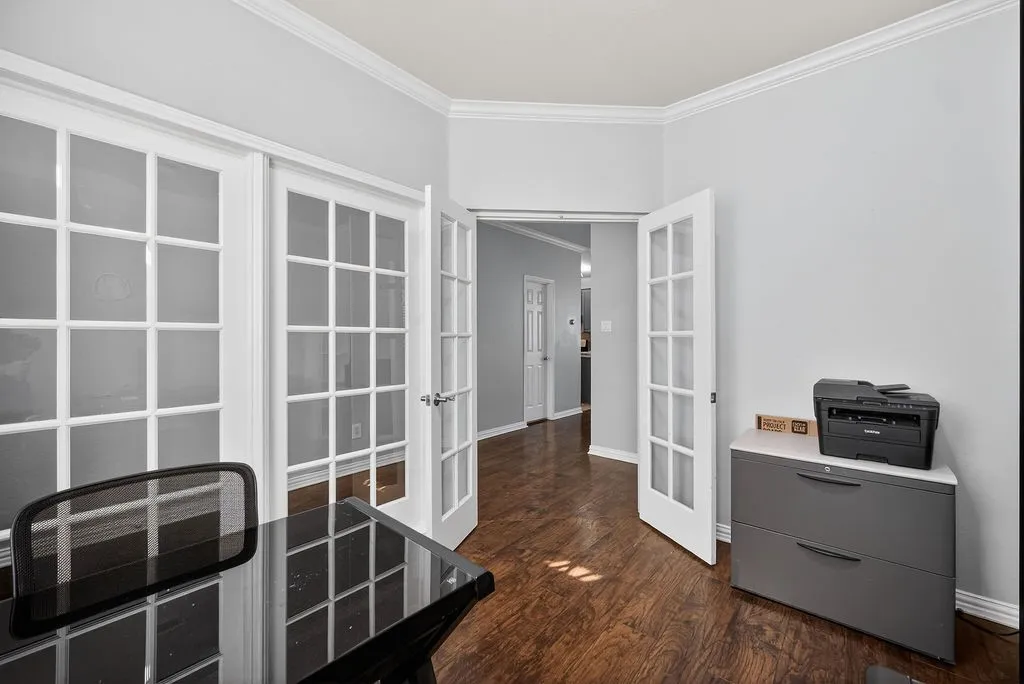 Single Family Residence For Rent in Collin County , 9633 Anns Way, Plano, Texas 75025, 3 Bedroom, 3 Bathroom, 2 Garage spaces, 1,980 Sqft, built in 2001, mls#21406265, Real Estate Agent in Plano, Homes For Rent in Collin county, Homes For Rent in Plano, Realtor in Plano Texas, Real Estate Brokerage Independent Realty Texas, Luminita Cordes Realtor