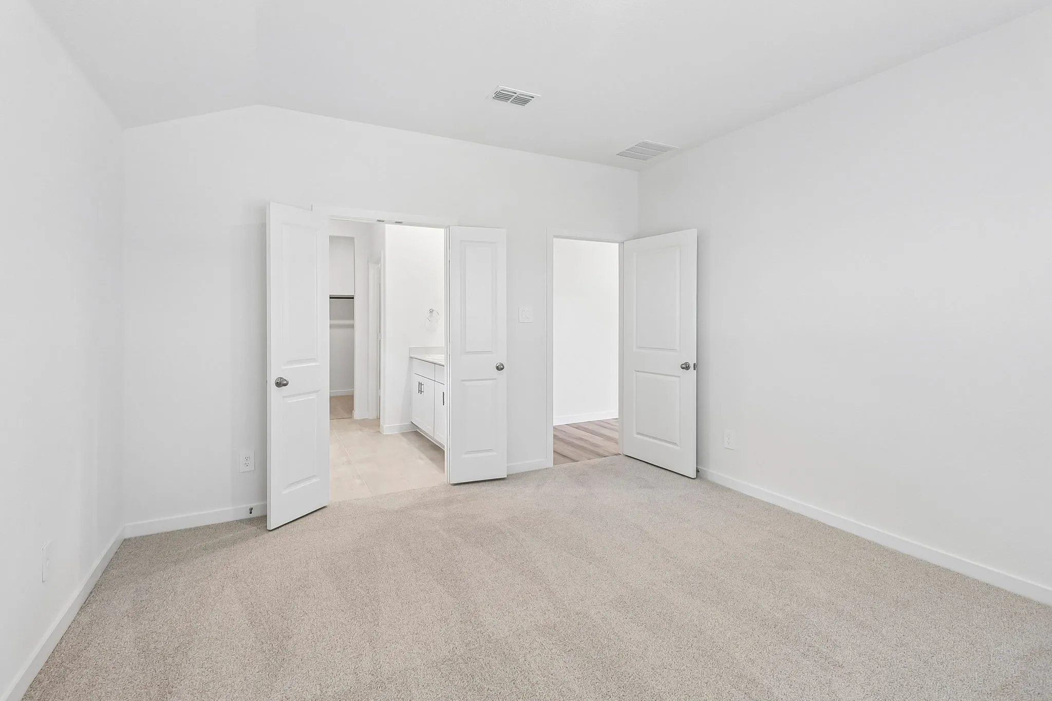 Photo is not of the actual home, but is an inspirational photo of builder’s model home and may depict options, furnishings, and/or decorator features that are not included.