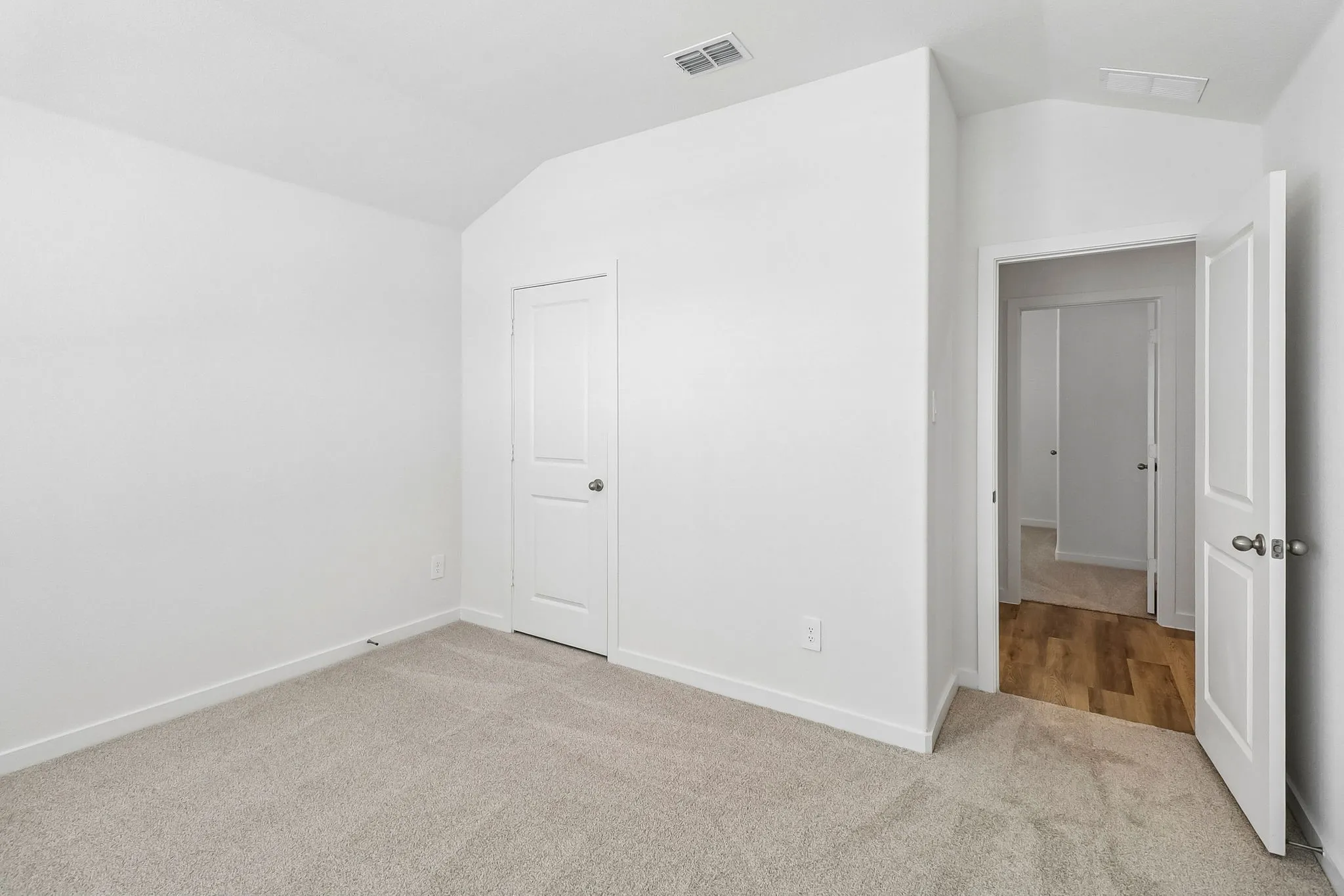 Photo is not of the actual home, but is an inspirational photo of builder’s model home and may depict options, furnishings, and/or decorator features that are not included.