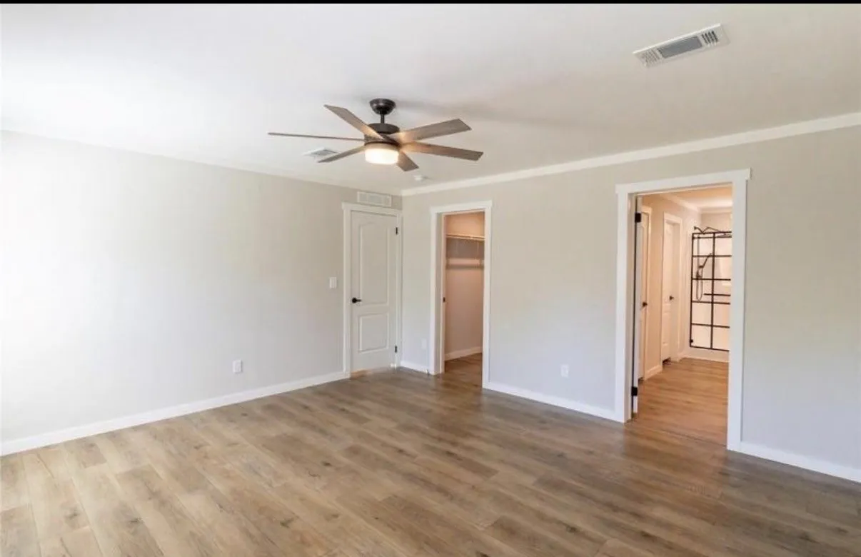 Mobile Home For Sale in Henderson County , 210 Grubbs Lane, Gun Barrel City, Texas 75156, 3 Bedroom, 2 Bathroom, Garage spaces, 1,680 Sqft, built in 2025, mls#21405303, Real Estate Agent in Gun Barrel City, Homes For Sale in Henderson county, Homes For Sale in Gun Barrel City, Realtor in Gun Barrel City Texas, Real Estate Brokerage Independent Realty Texas, Luminita Cordes Realtor