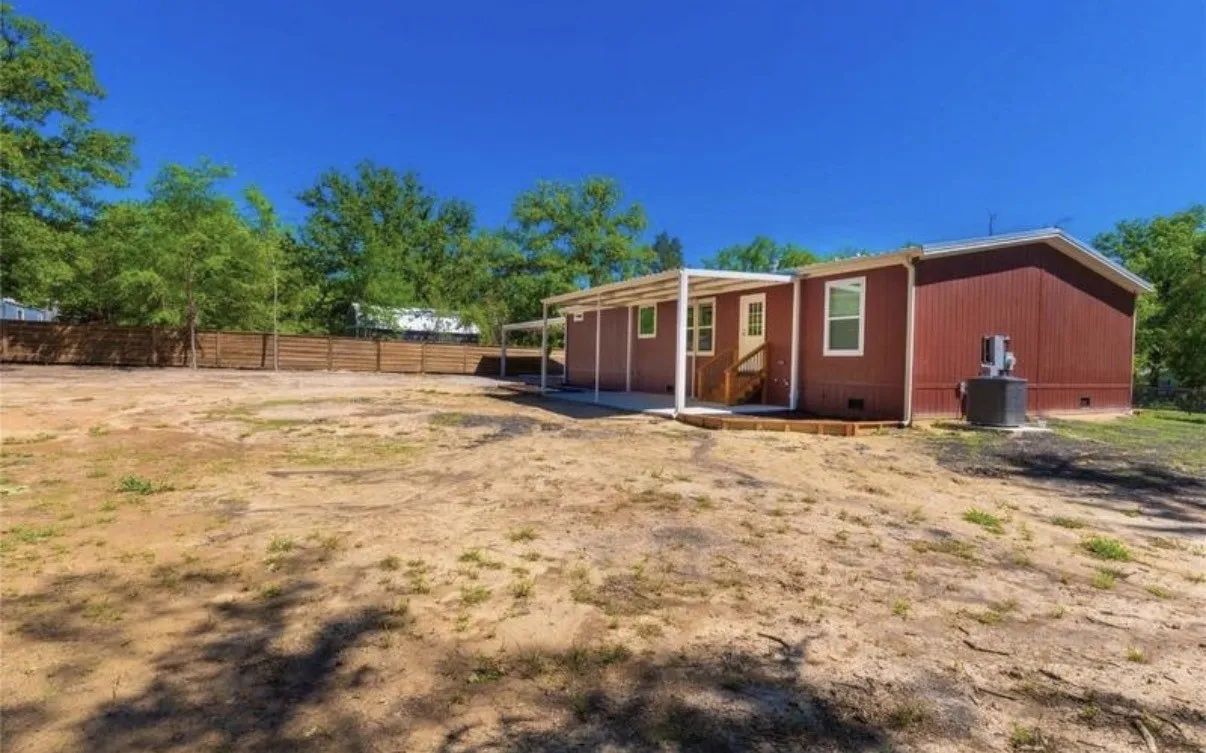 Mobile Home For Sale in Henderson County , 210 Grubbs Lane, Gun Barrel City, Texas 75156, 3 Bedroom, 2 Bathroom, Garage spaces, 1,680 Sqft, built in 2025, mls#21405303, Real Estate Agent in Gun Barrel City, Homes For Sale in Henderson county, Homes For Sale in Gun Barrel City, Realtor in Gun Barrel City Texas, Real Estate Brokerage Independent Realty Texas, Luminita Cordes Realtor