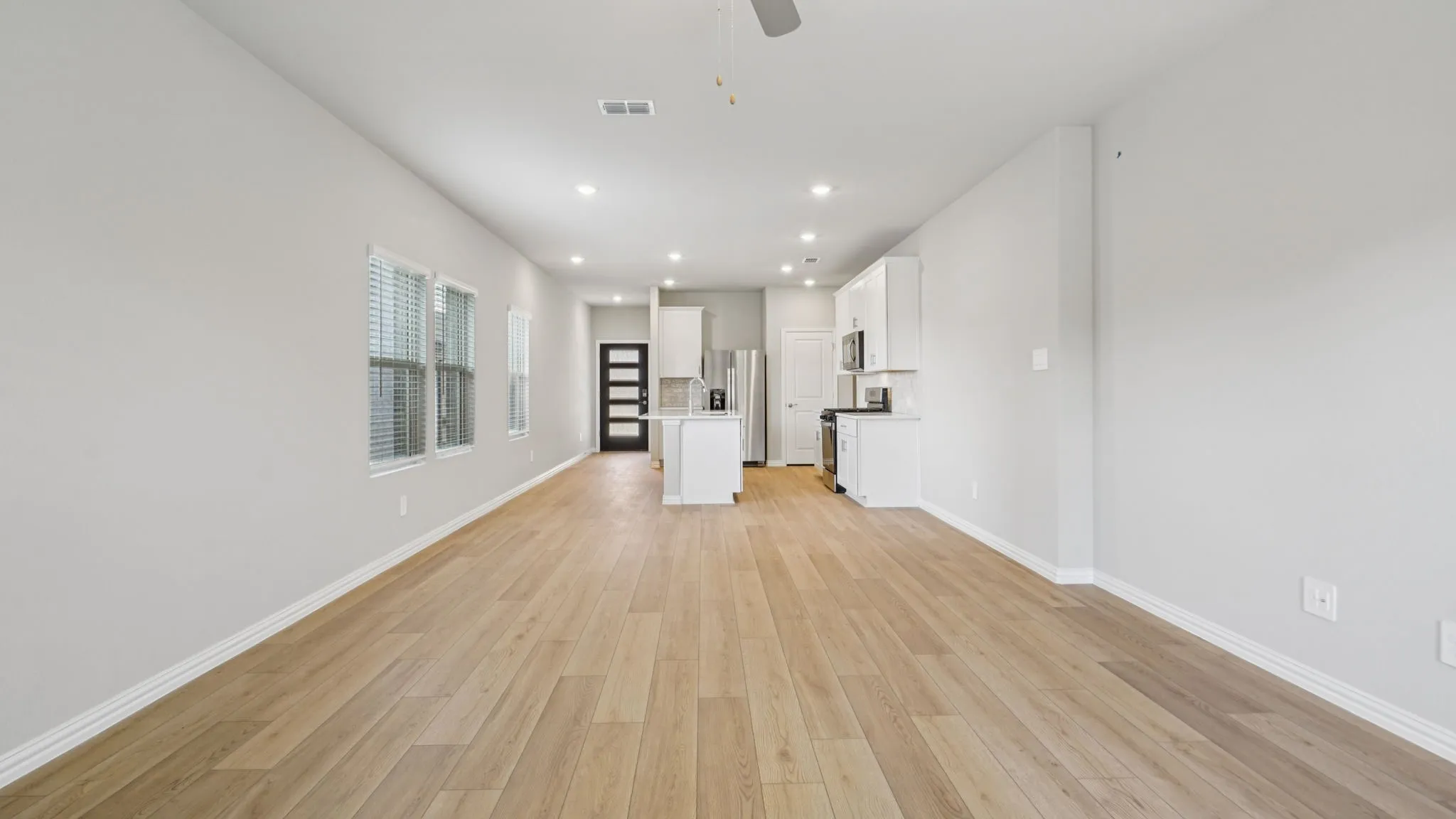 Photo is not of the actual home, but is an inspirational photo of builder’s model home and may depict options, furnishings, and/or decorator features that are not included.
