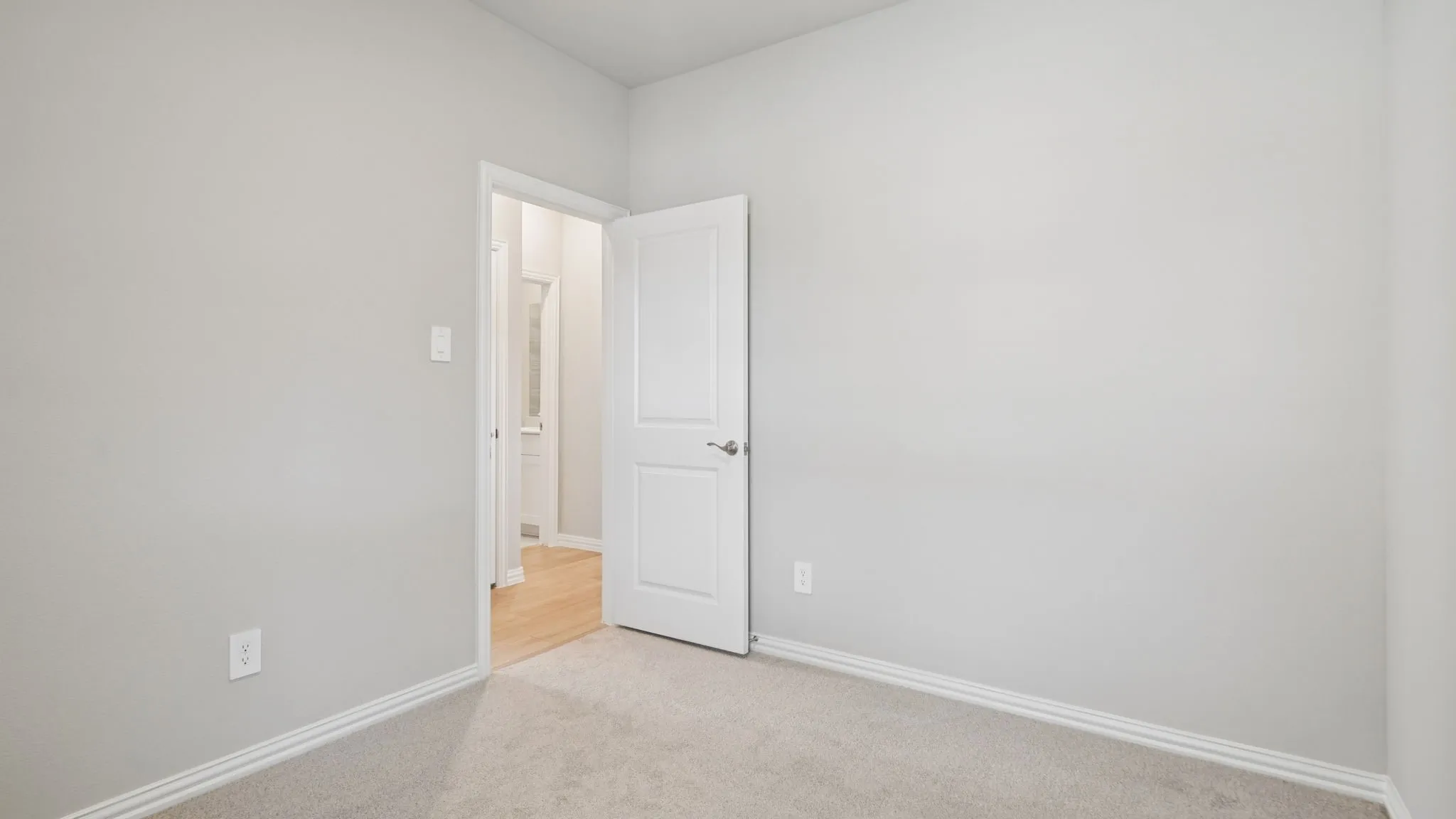 Photo is not of the actual home, but is an inspirational photo of builder’s model home and may depict options, furnishings, and/or decorator features that are not included.