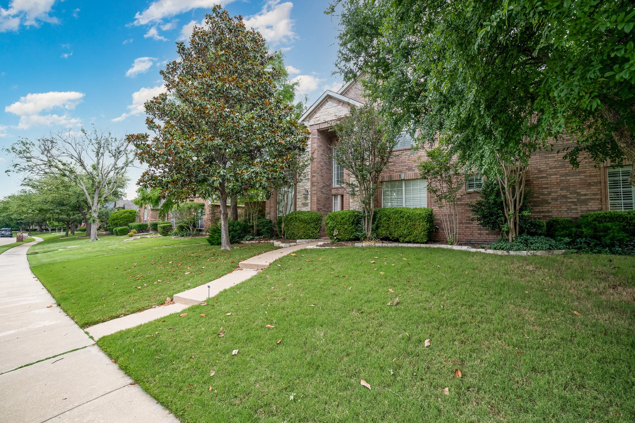 Single Family Residence For Rent