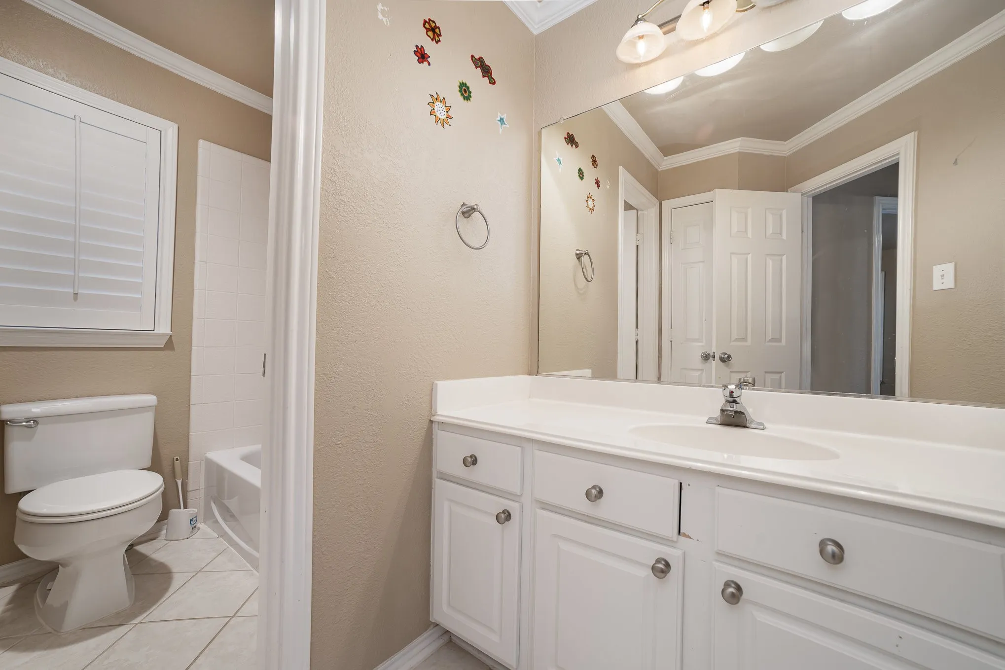 Single Family Residence For Rent in Denton County , 1800 Montura Lane, Frisco, Texas 75033, 5 Bedroom, 4 Bathroom, 2 Garage spaces, 3,016 Sqft, built in 2000, mls#21407378, Real Estate Agent in Frisco, Homes For Rent in Denton county, Homes For Rent in Frisco, Realtor in Frisco Texas, Real Estate Brokerage Independent Realty Texas, Luminita Cordes Realtor