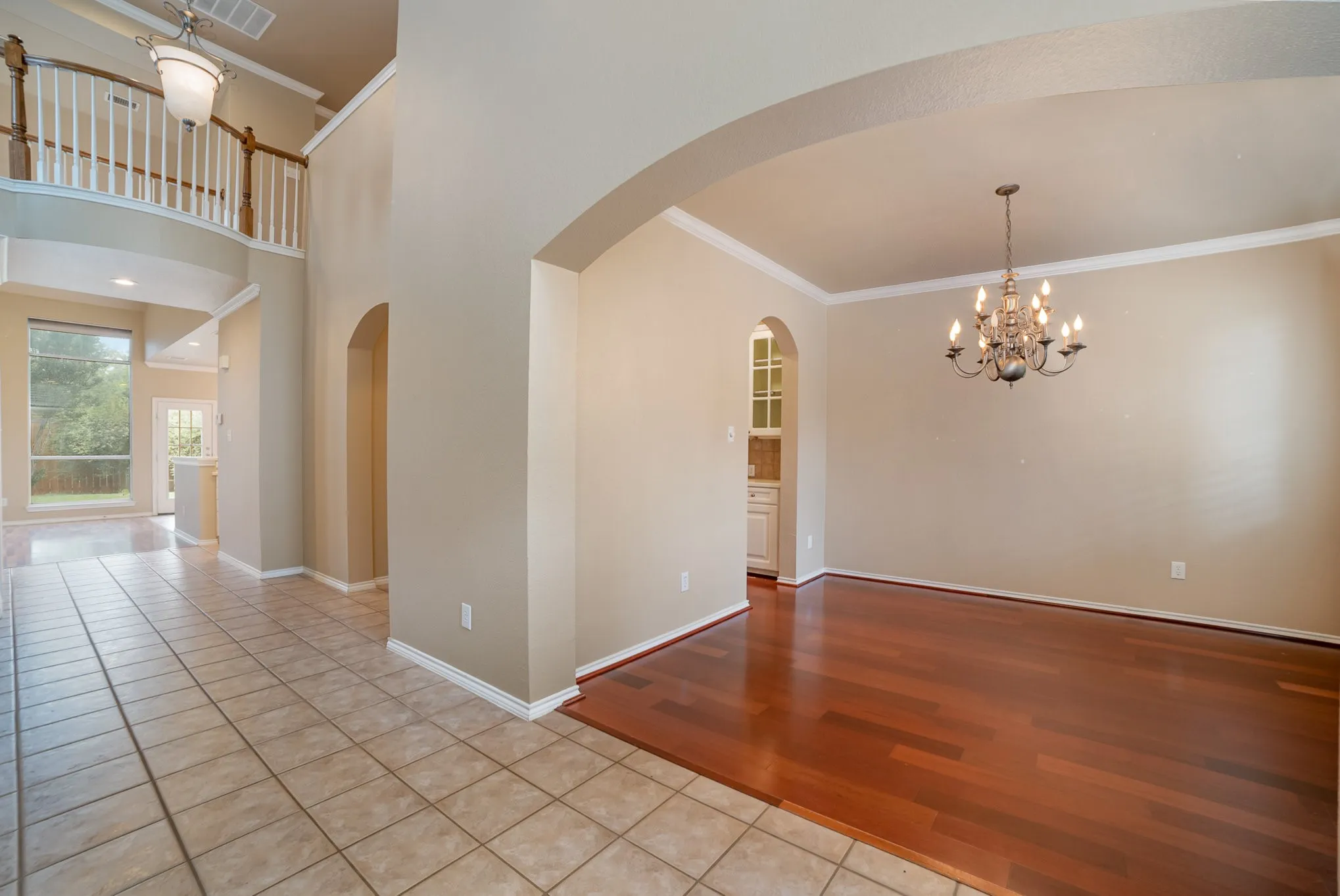 Single Family Residence For Rent in Denton County , 1800 Montura Lane, Frisco, Texas 75033, 5 Bedroom, 4 Bathroom, 2 Garage spaces, 3,016 Sqft, built in 2000, mls#21407378, Real Estate Agent in Frisco, Homes For Rent in Denton county, Homes For Rent in Frisco, Realtor in Frisco Texas, Real Estate Brokerage Independent Realty Texas, Luminita Cordes Realtor