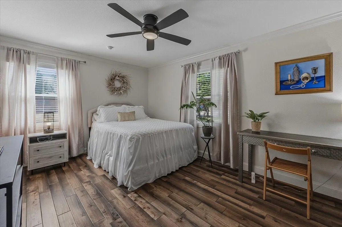 Large secondary bedrooms split for primary bedroom privacy.