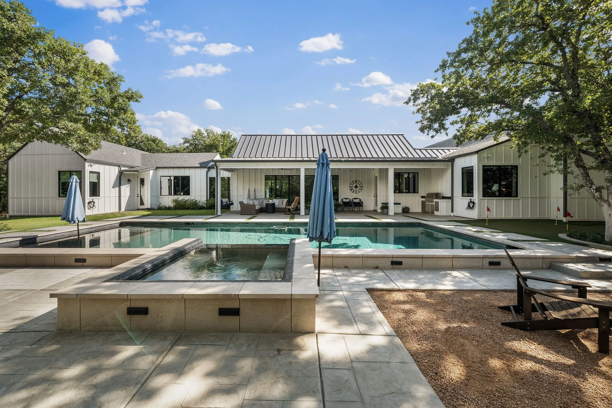 Single Family Residence For Sale in Young County , 111 Fawn Trail Circle, Graham, Texas 76450, 4 Bedroom, 4 Bathroom, 4 Garage spaces, 3,395 Sqft, built in 2020, mls#21394977, Real Estate Agent in Graham, Homes For Sale in Young county, Homes For Sale in Graham, Realtor in Graham Texas, Real Estate Brokerage Independent Realty Texas, Luminita Cordes Realtor