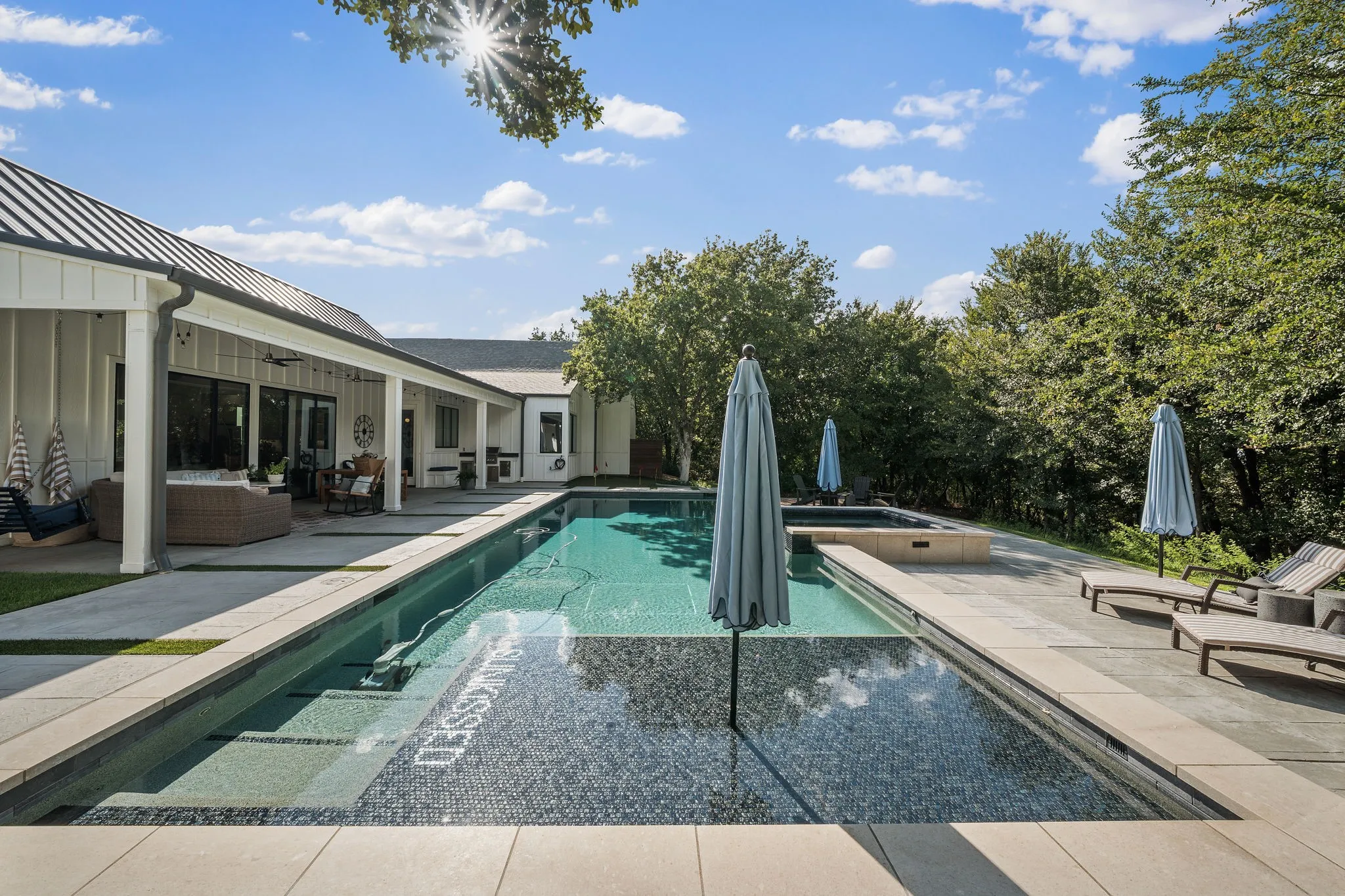 Single Family Residence For Sale in Young County , 111 Fawn Trail Circle, Graham, Texas 76450, 4 Bedroom, 4 Bathroom, 4 Garage spaces, 3,395 Sqft, built in 2020, mls#21394977, Real Estate Agent in Graham, Homes For Sale in Young county, Homes For Sale in Graham, Realtor in Graham Texas, Real Estate Brokerage Independent Realty Texas, Luminita Cordes Realtor