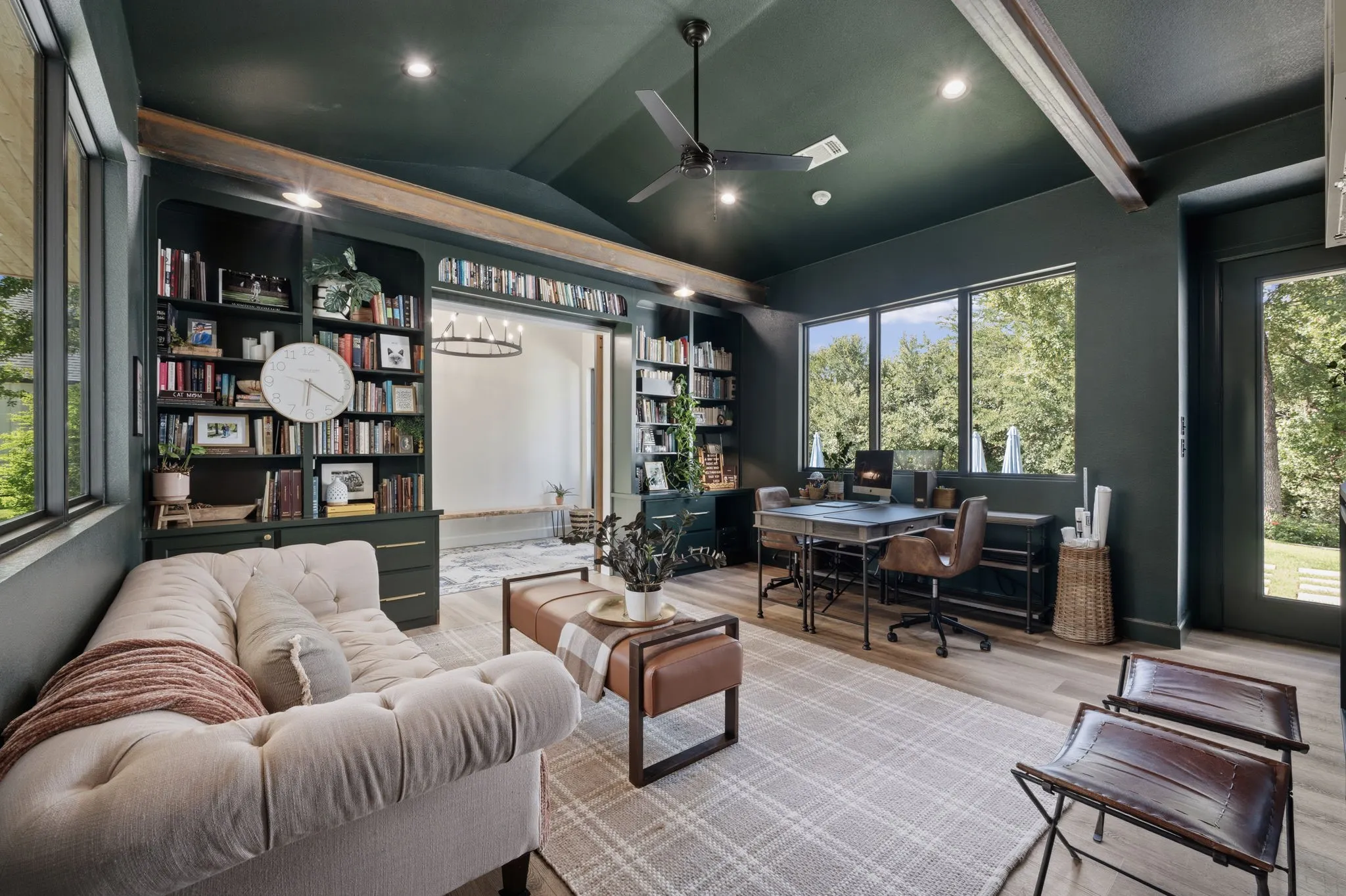 Single Family Residence For Sale in Young County , 111 Fawn Trail Circle, Graham, Texas 76450, 4 Bedroom, 4 Bathroom, 4 Garage spaces, 3,395 Sqft, built in 2020, mls#21394977, Real Estate Agent in Graham, Homes For Sale in Young county, Homes For Sale in Graham, Realtor in Graham Texas, Real Estate Brokerage Independent Realty Texas, Luminita Cordes Realtor