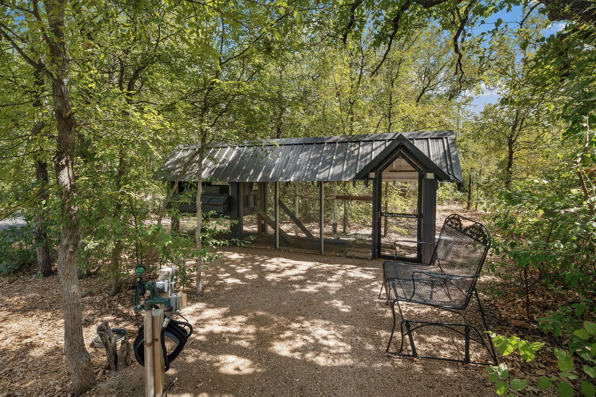 Single Family Residence For Sale in Young County , 111 Fawn Trail Circle, Graham, Texas 76450, 4 Bedroom, 4 Bathroom, 4 Garage spaces, 3,395 Sqft, built in 2020, mls#21394977, Real Estate Agent in Graham, Homes For Sale in Young county, Homes For Sale in Graham, Realtor in Graham Texas, Real Estate Brokerage Independent Realty Texas, Luminita Cordes Realtor