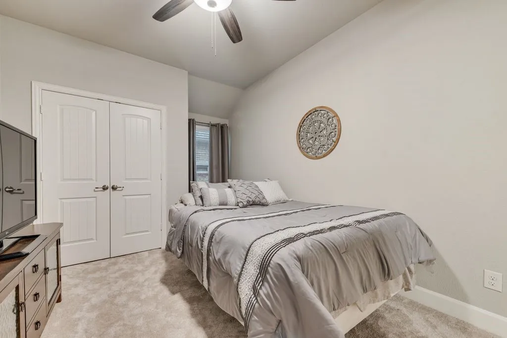 Single Family Residence For Sale in Collin County , 905 Park Place Lane, Mc Kinney, Texas 75071, 3 Bedroom, 2 Bathroom, 2 Garage spaces, 2,081 Sqft, built in 2013, mls#21393298, Real Estate Agent in Mc Kinney, Homes For Sale in Collin county, Homes For Sale in Mc Kinney, Realtor in Mc Kinney Texas, Real Estate Brokerage Independent Realty Texas, Luminita Cordes Realtor