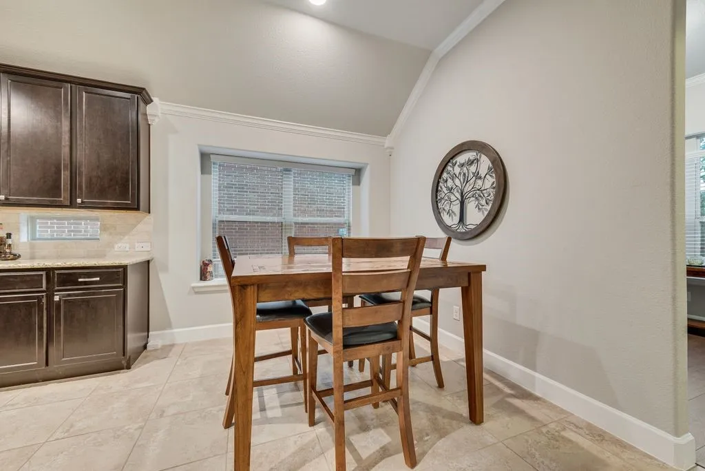 Single Family Residence For Sale in Collin County , 905 Park Place Lane, Mc Kinney, Texas 75071, 3 Bedroom, 2 Bathroom, 2 Garage spaces, 2,081 Sqft, built in 2013, mls#21393298, Real Estate Agent in Mc Kinney, Homes For Sale in Collin county, Homes For Sale in Mc Kinney, Realtor in Mc Kinney Texas, Real Estate Brokerage Independent Realty Texas, Luminita Cordes Realtor