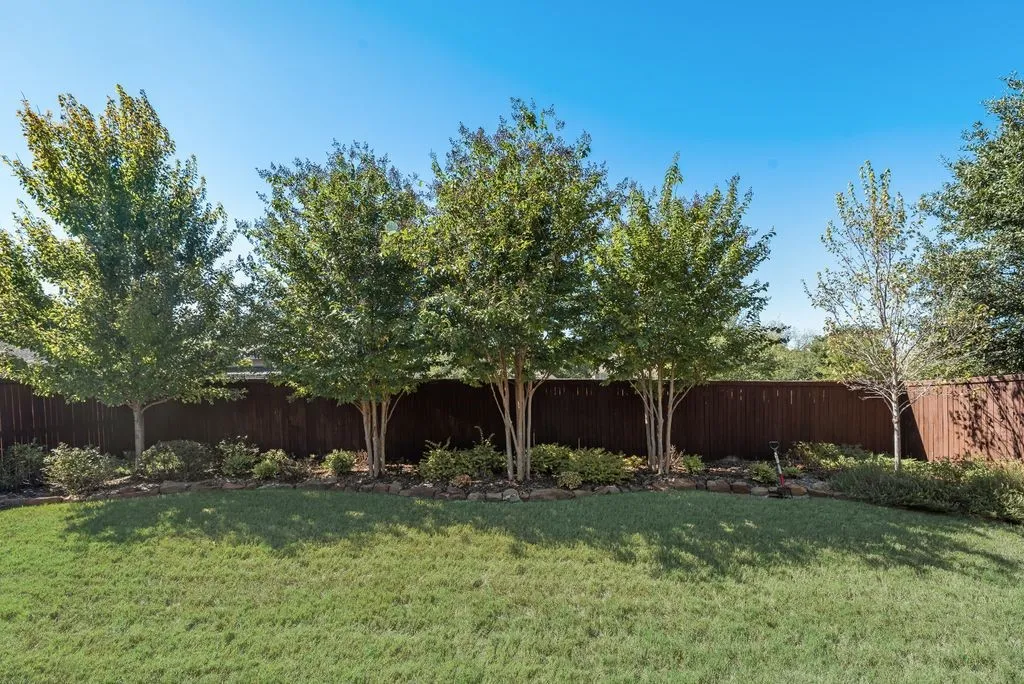 Single Family Residence For Sale in Collin County , 905 Park Place Lane, Mc Kinney, Texas 75071, 3 Bedroom, 2 Bathroom, 2 Garage spaces, 2,081 Sqft, built in 2013, mls#21393298, Real Estate Agent in Mc Kinney, Homes For Sale in Collin county, Homes For Sale in Mc Kinney, Realtor in Mc Kinney Texas, Real Estate Brokerage Independent Realty Texas, Luminita Cordes Realtor