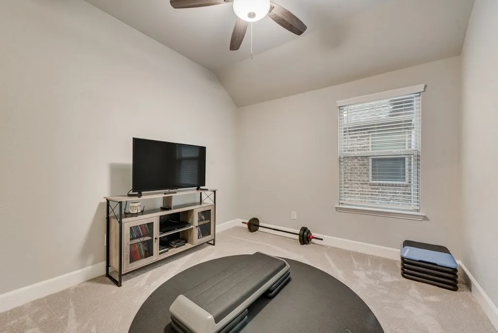 Single Family Residence For Sale in Collin County , 905 Park Place Lane, Mc Kinney, Texas 75071, 3 Bedroom, 2 Bathroom, 2 Garage spaces, 2,081 Sqft, built in 2013, mls#21393298, Real Estate Agent in Mc Kinney, Homes For Sale in Collin county, Homes For Sale in Mc Kinney, Realtor in Mc Kinney Texas, Real Estate Brokerage Independent Realty Texas, Luminita Cordes Realtor