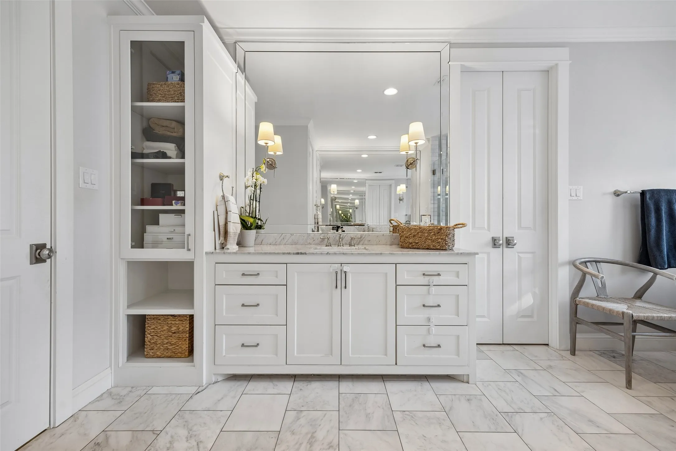 Excellent bathroom storage.