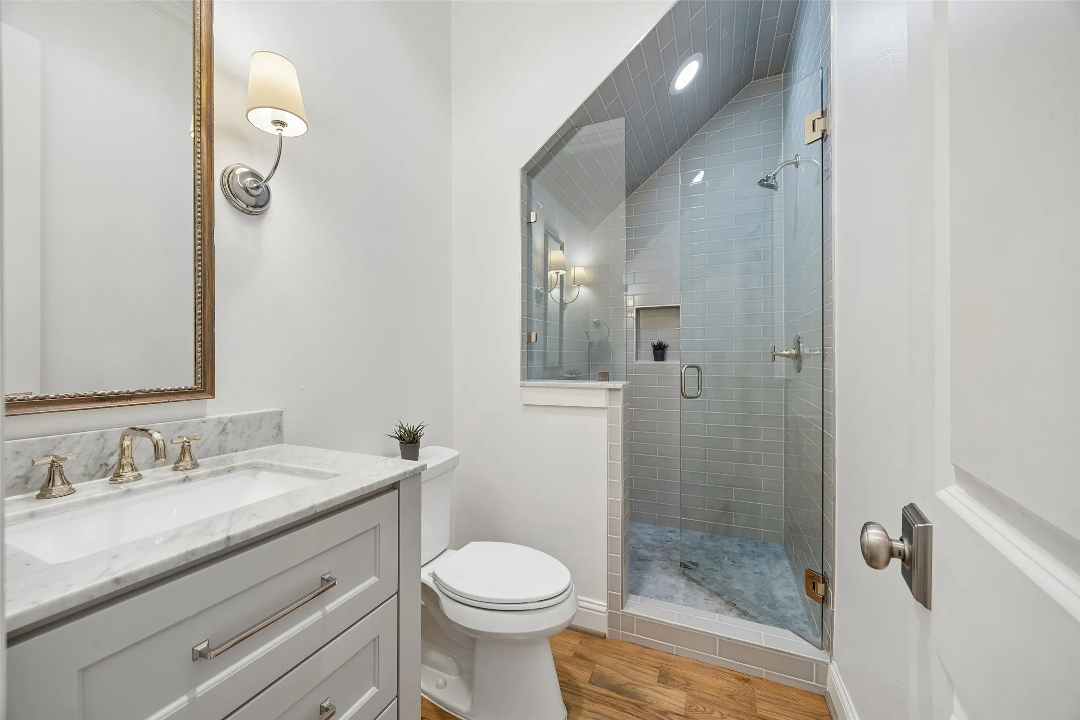 First floor full bath