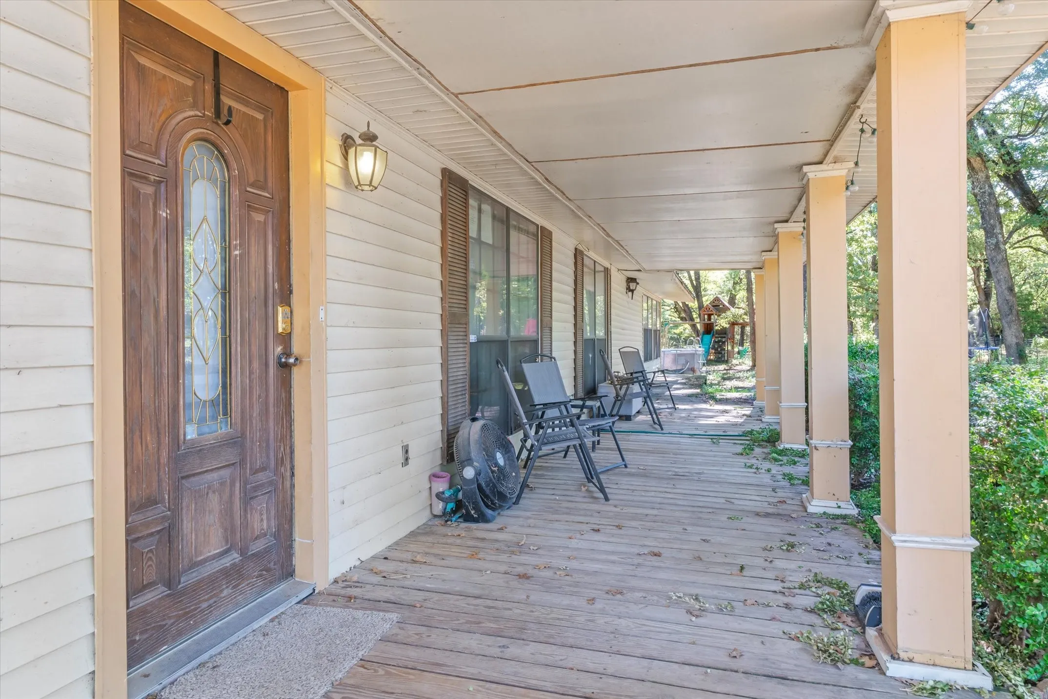 Large, covered porch.