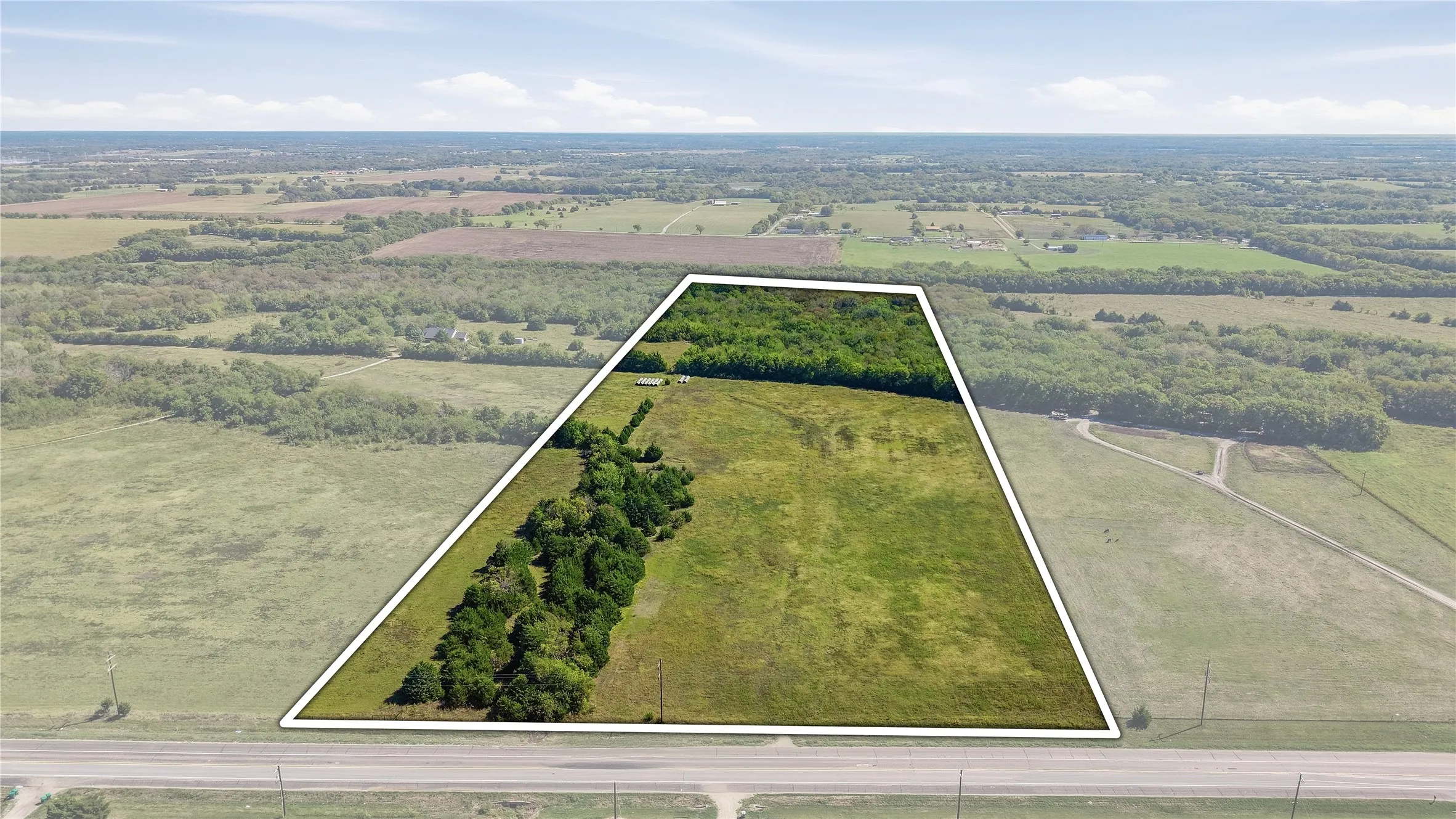 Unimproved Land For Sale in Grayson County , 13393 US Highway 69, Bells, Texas 75414, 0, 0, Garage spaces, 0 Sqft, built in 0, mls#21405553, Real Estate Agent in Bells, Homes For Sale in Grayson county, Homes For Sale in Bells, Realtor in Bells Texas, Real Estate Brokerage Independent Realty Texas, Luminita Cordes Realtor