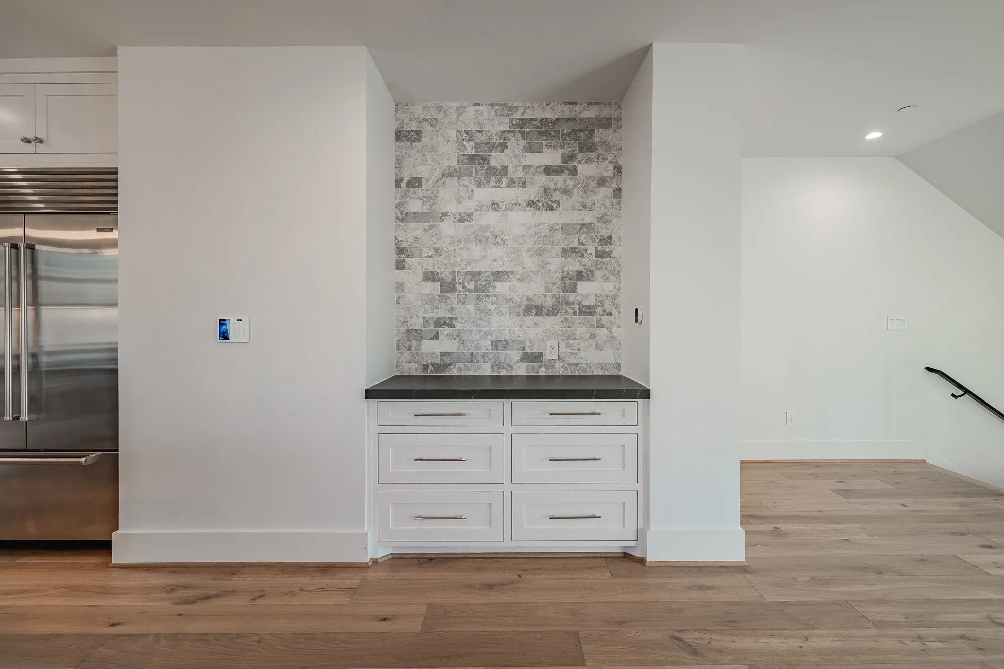 Condominium For Rent in Dallas County , 4112 Druid Lane 4, University Park, Texas 75205, 2 Bedroom, 3 Bathroom, 2 Garage spaces, 1,860 Sqft, built in 2024, mls#21407388, Real Estate Agent in University Park, Homes For Rent in Dallas county, Homes For Rent in University Park, Realtor in University Park Texas, Real Estate Brokerage Independent Realty Texas, Luminita Cordes Realtor