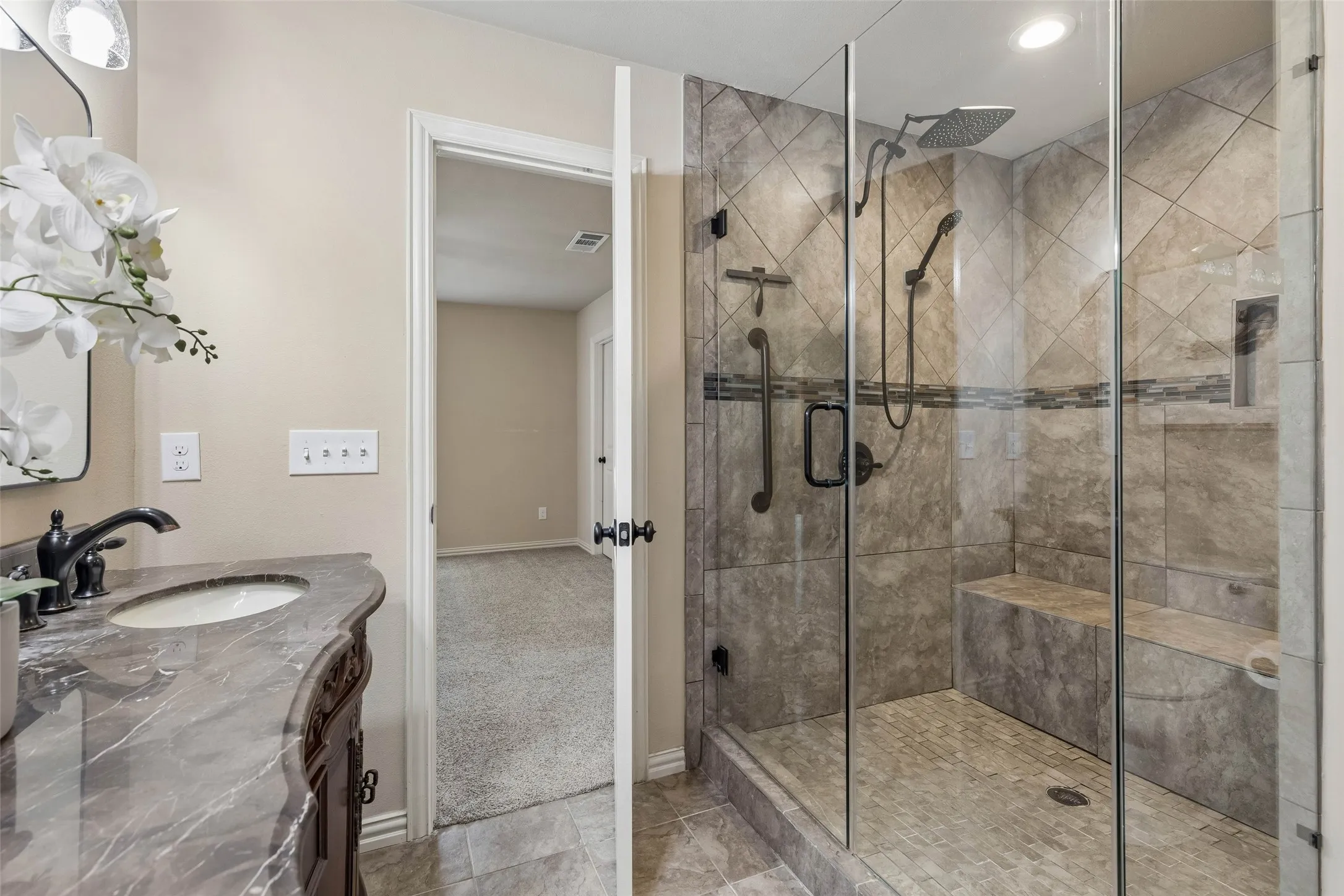 Single Family Residence For Sale in Dallas County , 8106 Woodside Road, Rowlett, Texas 75088, 3 Bedroom, 2 Bathroom, 2 Garage spaces, 1,707 Sqft, built in 2016, mls#21407266, Real Estate Agent in Rowlett, Homes For Sale in Dallas county, Homes For Sale in Rowlett, Realtor in Rowlett Texas, Real Estate Brokerage Independent Realty Texas, Luminita Cordes Realtor