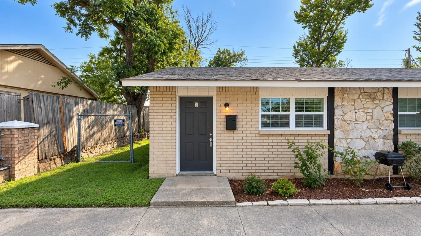 Quadruplex For Rent