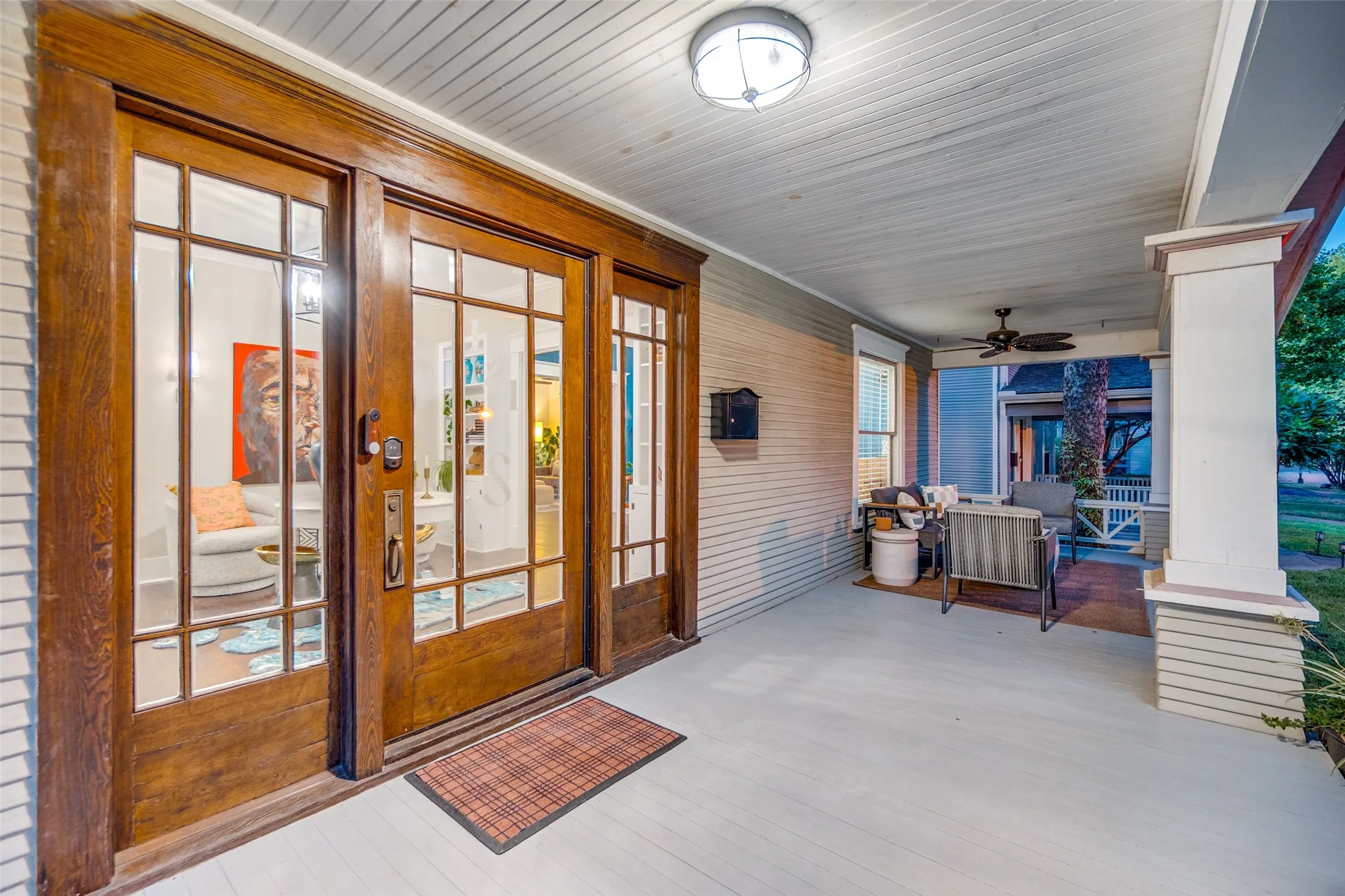 Single Family Residence For Sale in Dallas County , 121 S Montclair Avenue, Dallas, Texas 75208, 4 Bedroom, 3 Bathroom, Garage spaces, 2,727 Sqft, built in 1927, mls#21406771, Real Estate Agent in Dallas, Homes For Sale in Dallas county, Homes For Sale in Dallas, Realtor in Dallas Texas, Real Estate Brokerage Independent Realty Texas, Luminita Cordes Realtor