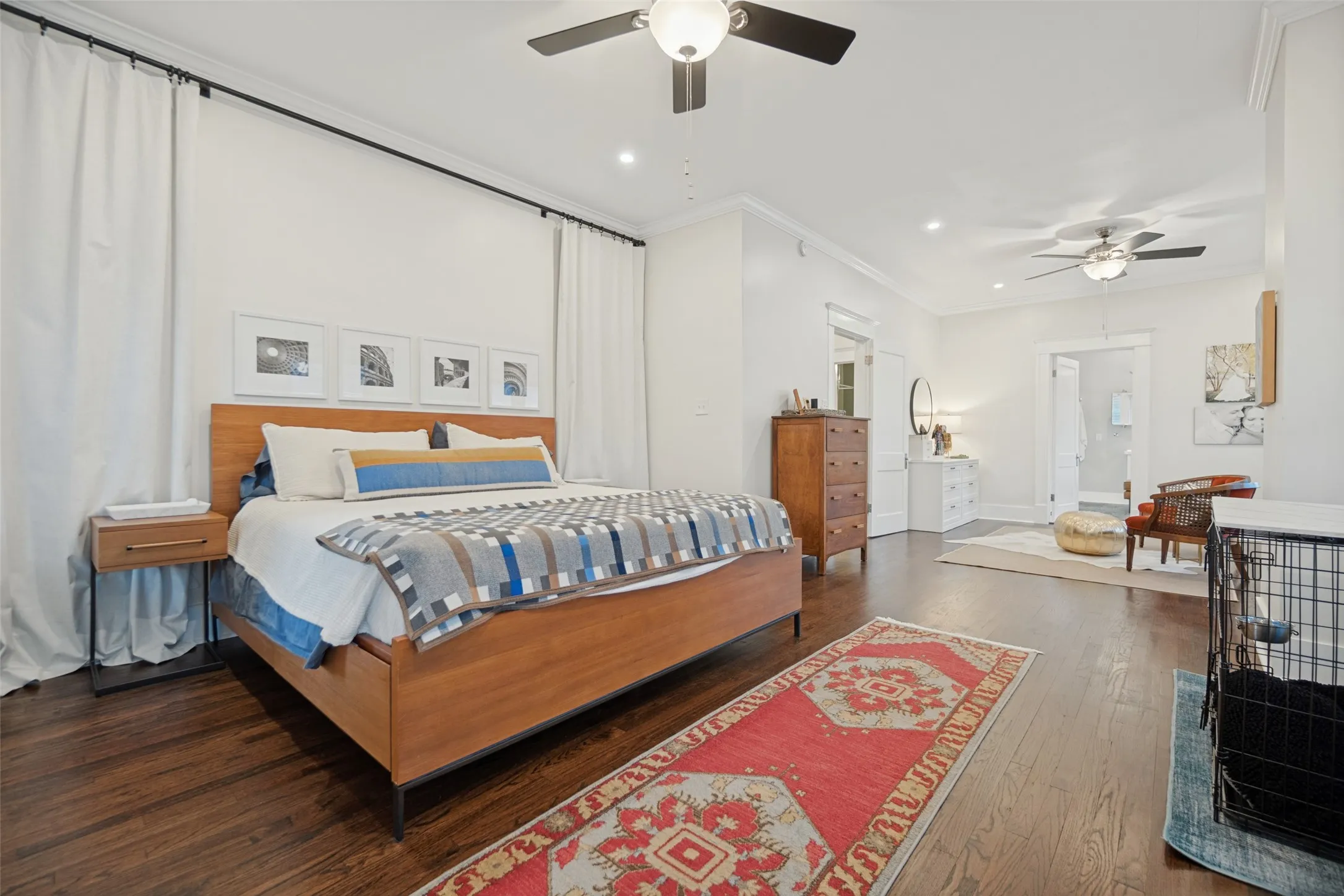 Single Family Residence For Sale in Dallas County , 121 S Montclair Avenue, Dallas, Texas 75208, 4 Bedroom, 3 Bathroom, Garage spaces, 2,727 Sqft, built in 1927, mls#21406771, Real Estate Agent in Dallas, Homes For Sale in Dallas county, Homes For Sale in Dallas, Realtor in Dallas Texas, Real Estate Brokerage Independent Realty Texas, Luminita Cordes Realtor