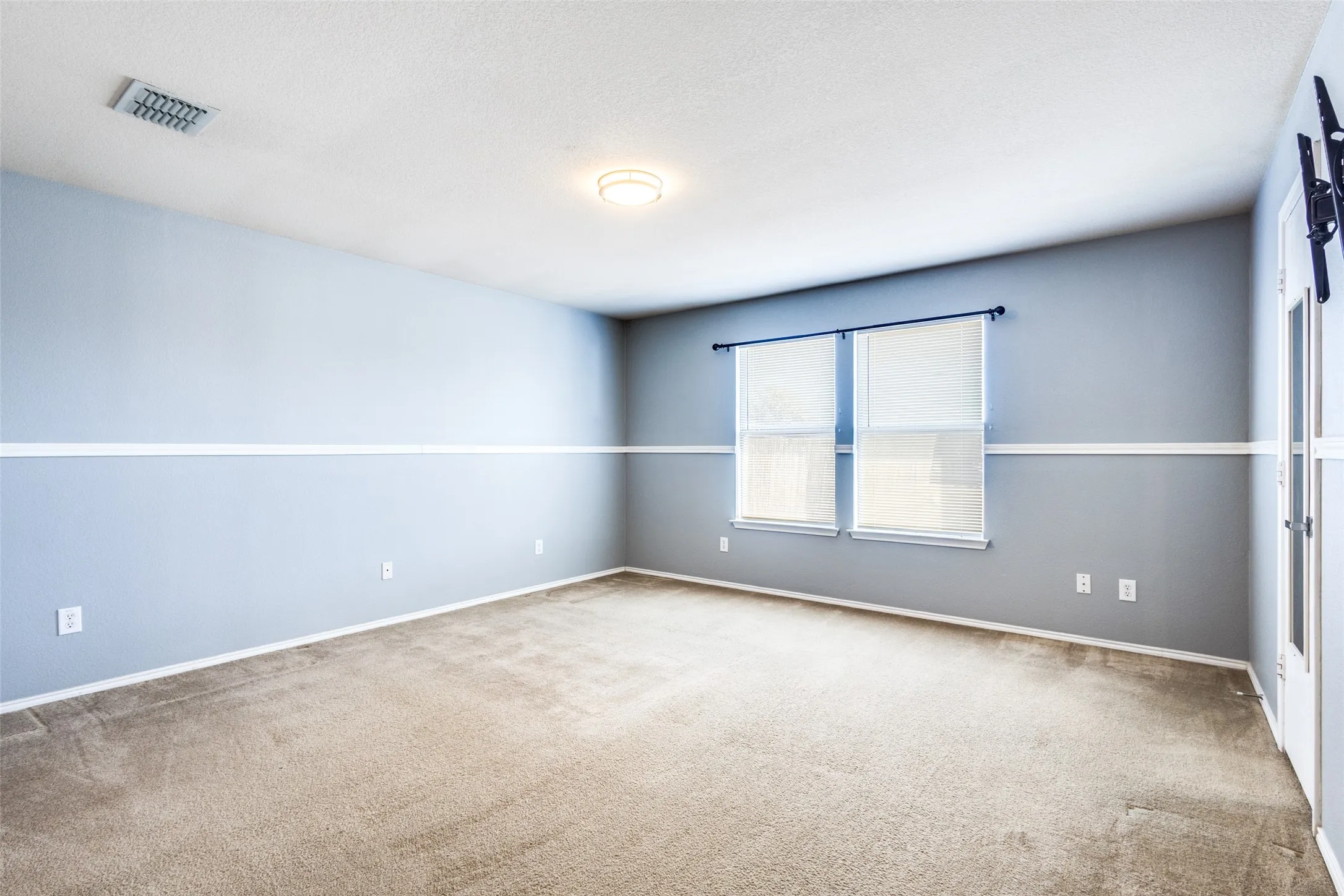 HUGE Primary Bedroom