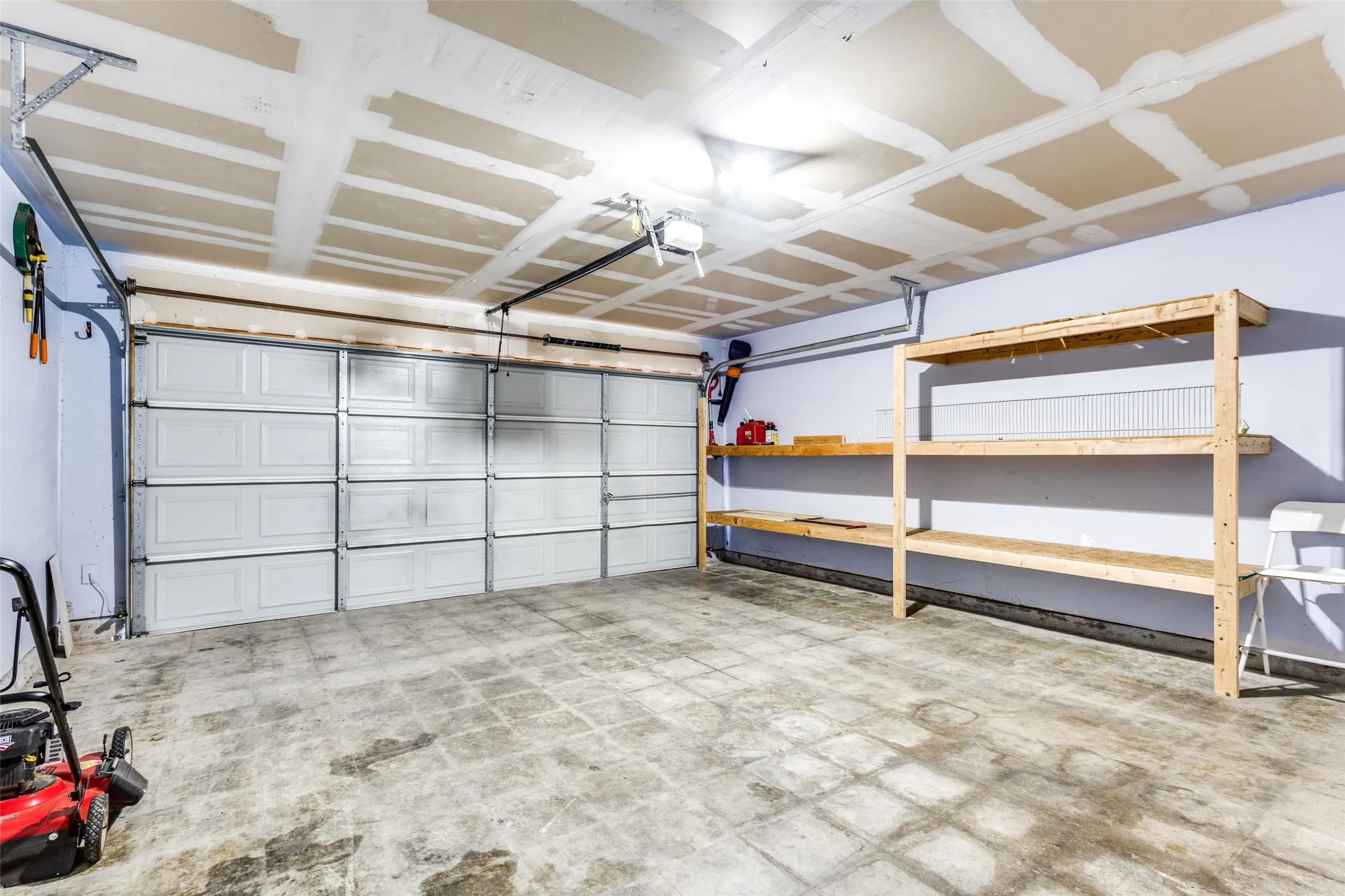 secondary bedroom