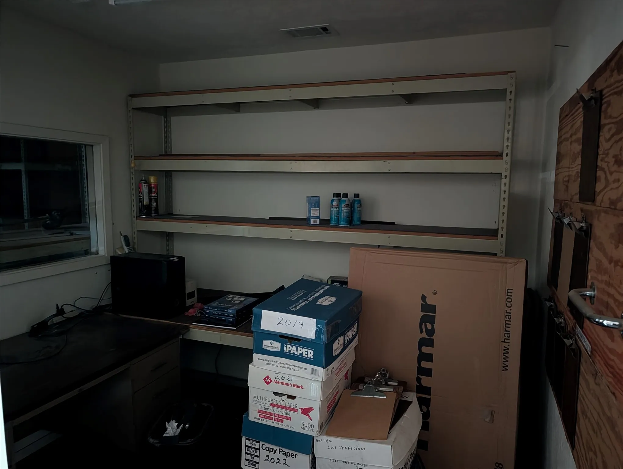 Retail For Sale in Henderson County , 735 W Main Street, Gun Barrel City, Texas 75156, 0, 0, Garage spaces, 0 Sqft, built in 1990, mls#21407403, Real Estate Agent in Gun Barrel City, Homes For Sale in Henderson county, Homes For Sale in Gun Barrel City, Realtor in Gun Barrel City Texas, Real Estate Brokerage Independent Realty Texas, Luminita Cordes Realtor