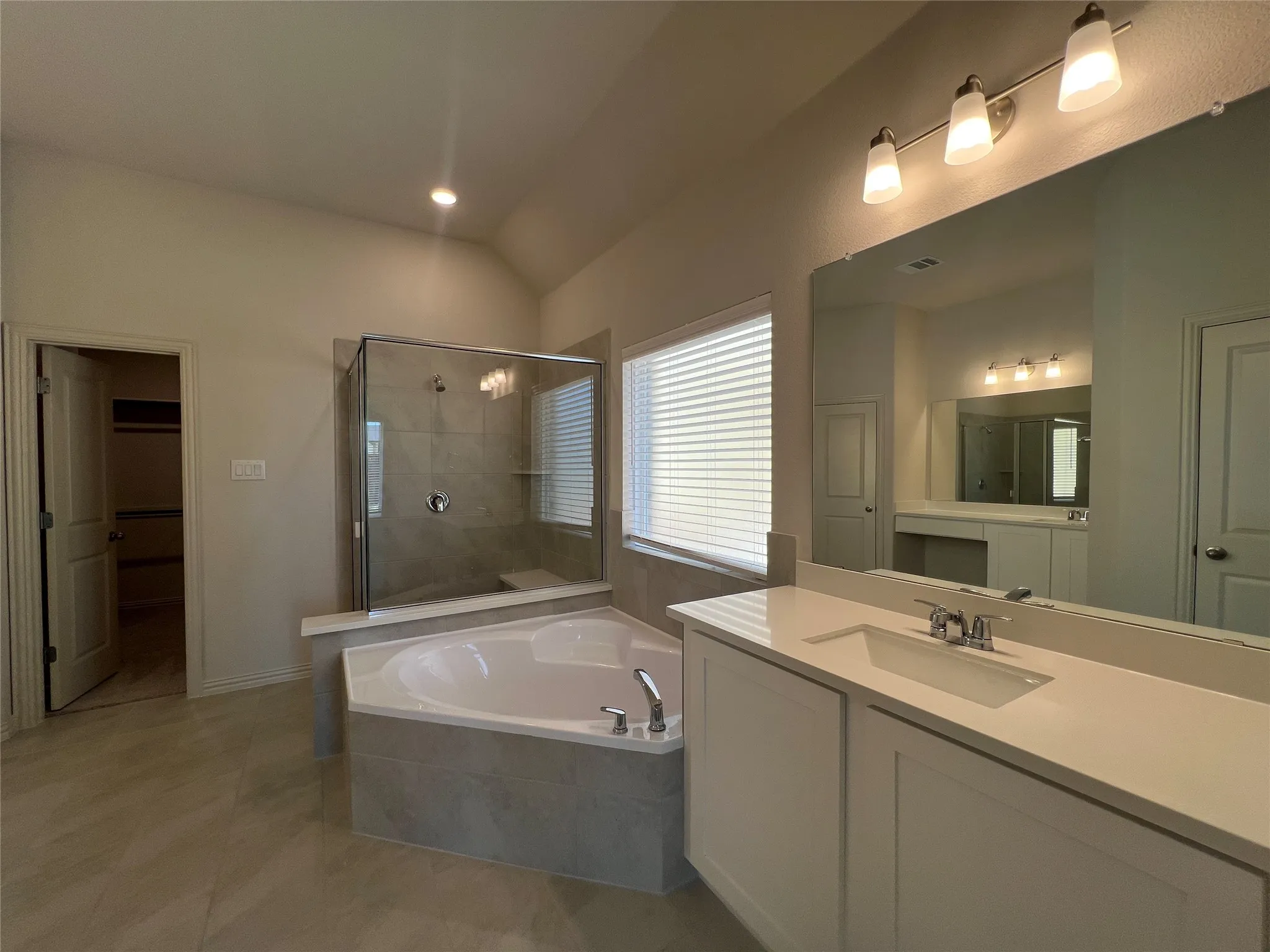 Single Family Residence For Rent in Denton County , 16108 Hidden Cove Drive, Celina, Texas 75009, 5 Bedroom, 4 Bathroom, 2 Garage spaces, 3,068 Sqft, built in 2026, mls#21407409, Real Estate Agent in Celina, Homes For Rent in Denton county, Homes For Rent in Celina, Realtor in Celina Texas, Real Estate Brokerage Independent Realty Texas, Luminita Cordes Realtor