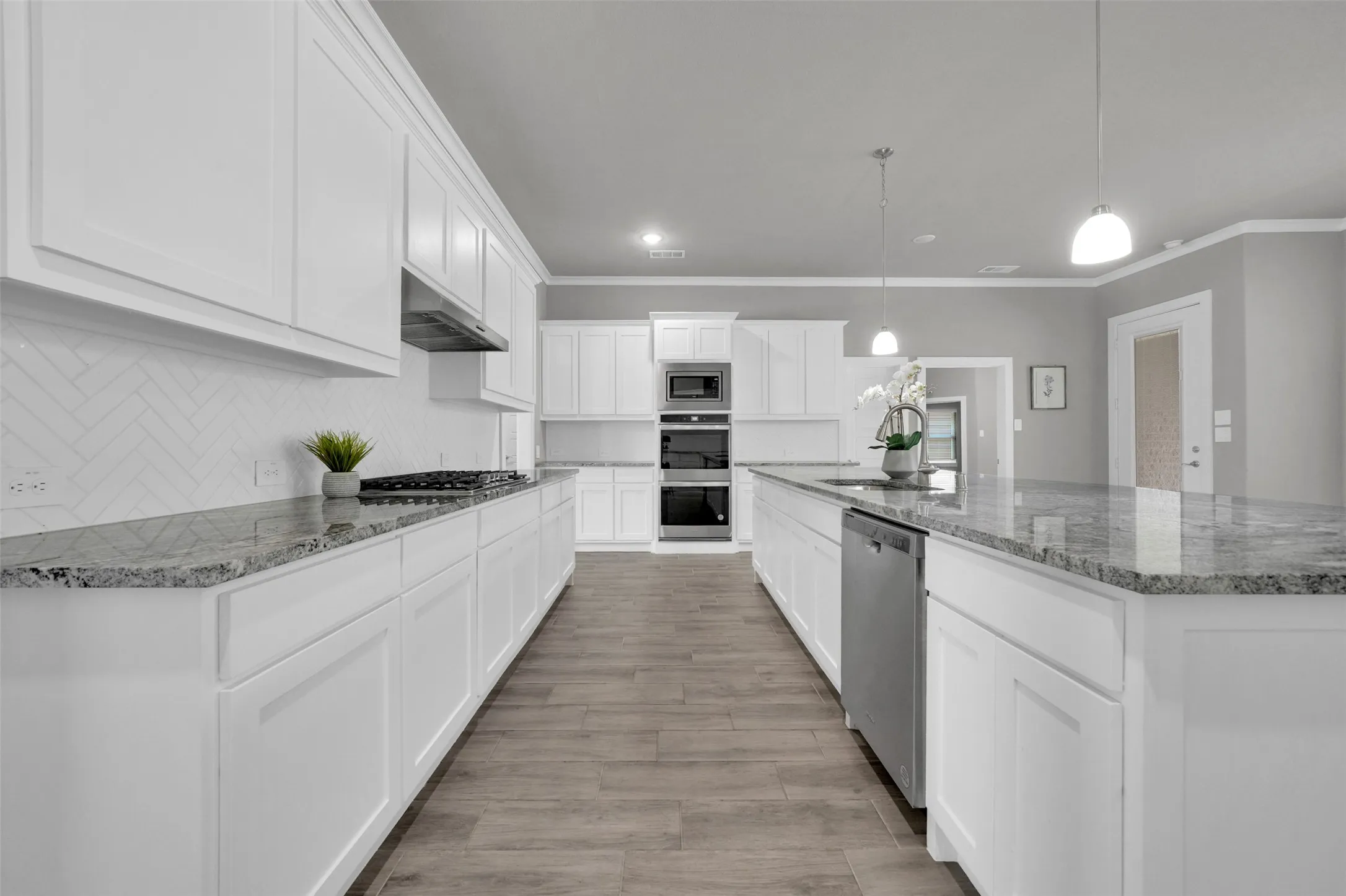 Single Family Residence For Sale in Collin County , 1326 Azure Pearl Trail, Wylie, Texas 75098, 4 Bedroom, 4 Bathroom, 2 Garage spaces, 3,616 Sqft, built in 2022, mls#21407408, Real Estate Agent in Wylie, Homes For Sale in Collin county, Homes For Sale in Wylie, Realtor in Wylie Texas, Real Estate Brokerage Independent Realty Texas, Luminita Cordes Realtor