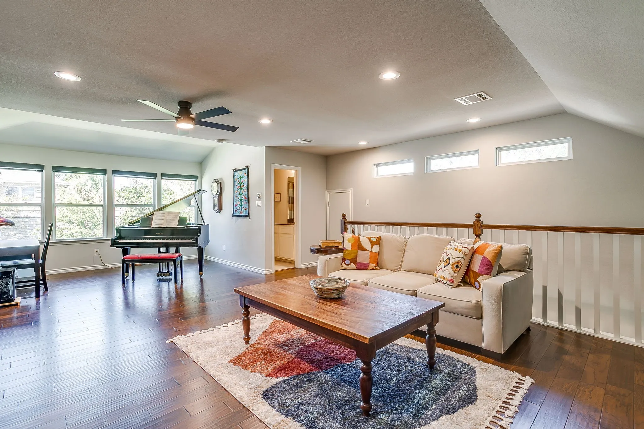 Single Family Residence For Sale in Tarrant County , 2417 Ryan Avenue, Fort Worth, Texas 76110, 3 Bedroom, 3 Bathroom, 2 Garage spaces, 2,362 Sqft, built in 2015, mls#21402893, Real Estate Agent in Fort Worth, Homes For Sale in Tarrant county, Homes For Sale in Fort Worth, Realtor in Fort Worth Texas, Real Estate Brokerage Independent Realty Texas, Luminita Cordes Realtor