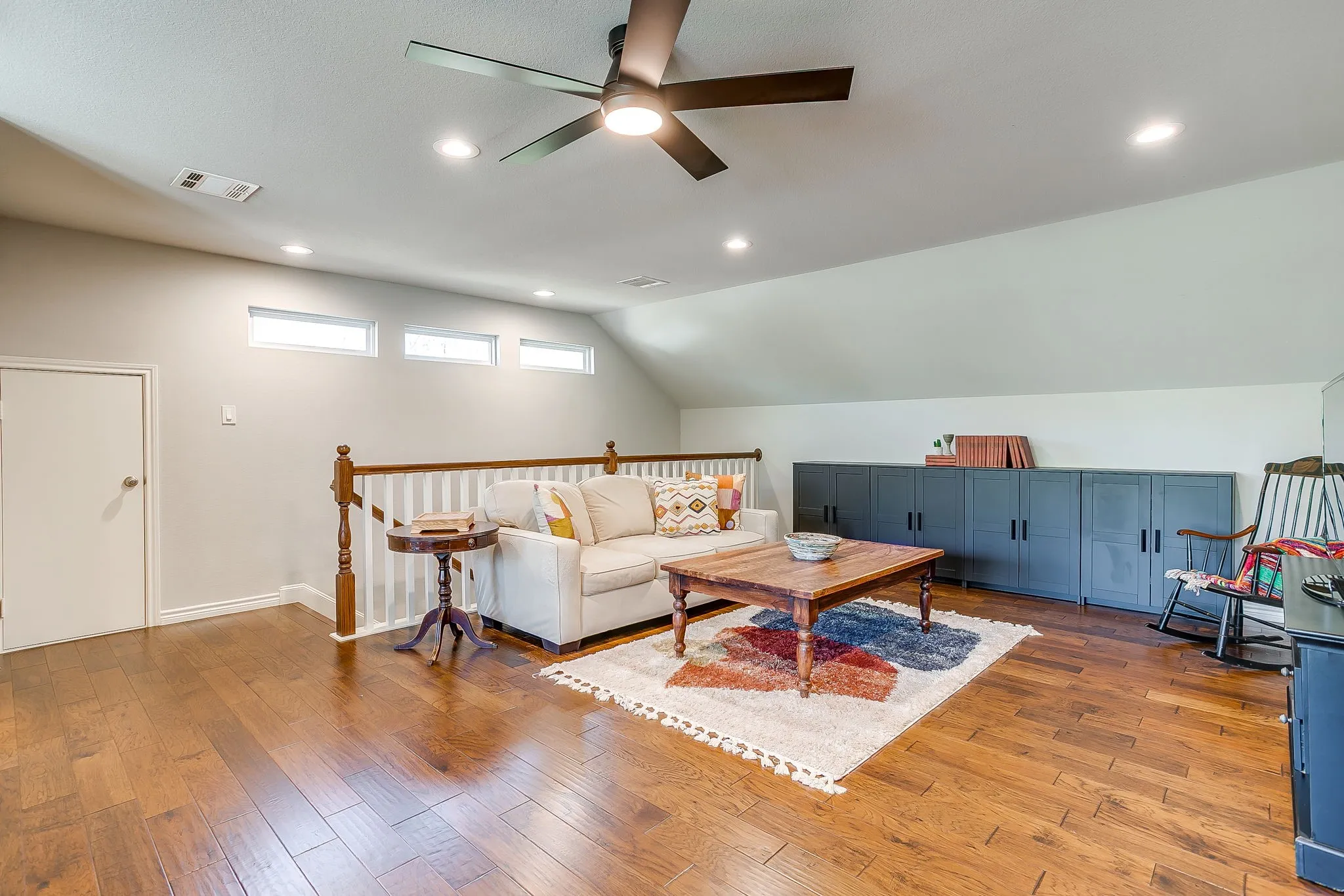 Single Family Residence For Sale in Tarrant County , 2417 Ryan Avenue, Fort Worth, Texas 76110, 3 Bedroom, 3 Bathroom, 2 Garage spaces, 2,362 Sqft, built in 2015, mls#21402893, Real Estate Agent in Fort Worth, Homes For Sale in Tarrant county, Homes For Sale in Fort Worth, Realtor in Fort Worth Texas, Real Estate Brokerage Independent Realty Texas, Luminita Cordes Realtor