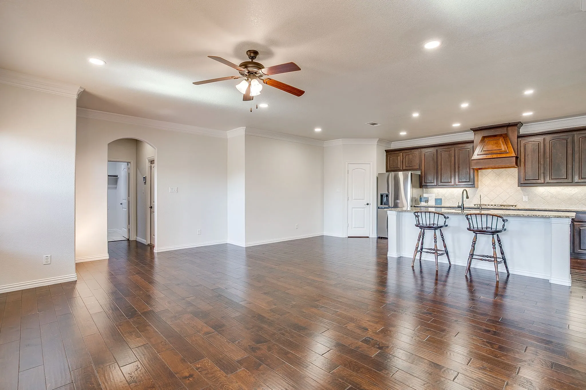 Single Family Residence For Rent in Parker County , 213 Park Villa Lane, Aledo, Texas 76008, 3 Bedroom, 3 Bathroom, 2 Garage spaces, 2,812 Sqft, built in 2016, mls#21407427, Real Estate Agent in Aledo, Homes For Rent in Parker county, Homes For Rent in Aledo, Realtor in Aledo Texas, Real Estate Brokerage Independent Realty Texas, Luminita Cordes Realtor
