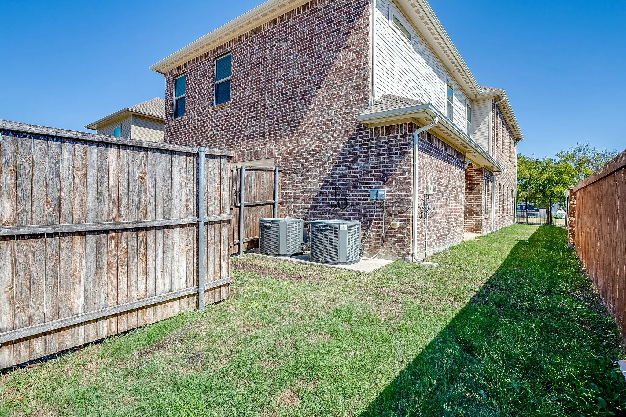 Single Family Residence For Rent in Parker County , 213 Park Villa Lane, Aledo, Texas 76008, 3 Bedroom, 3 Bathroom, 2 Garage spaces, 2,812 Sqft, built in 2016, mls#21407427, Real Estate Agent in Aledo, Homes For Rent in Parker county, Homes For Rent in Aledo, Realtor in Aledo Texas, Real Estate Brokerage Independent Realty Texas, Luminita Cordes Realtor
