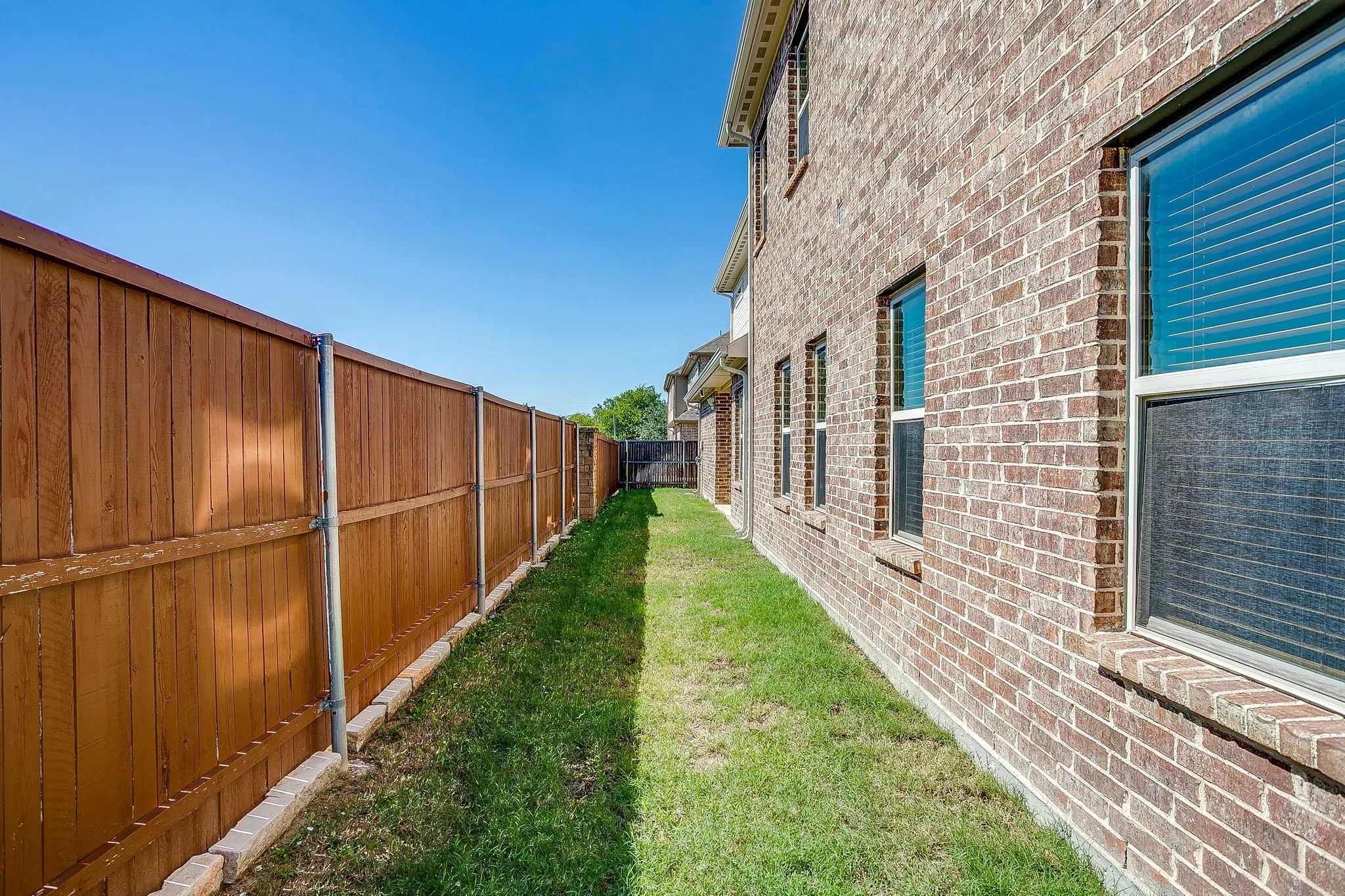 Single Family Residence For Rent in Parker County , 213 Park Villa Lane, Aledo, Texas 76008, 3 Bedroom, 3 Bathroom, 2 Garage spaces, 2,812 Sqft, built in 2016, mls#21407427, Real Estate Agent in Aledo, Homes For Rent in Parker county, Homes For Rent in Aledo, Realtor in Aledo Texas, Real Estate Brokerage Independent Realty Texas, Luminita Cordes Realtor