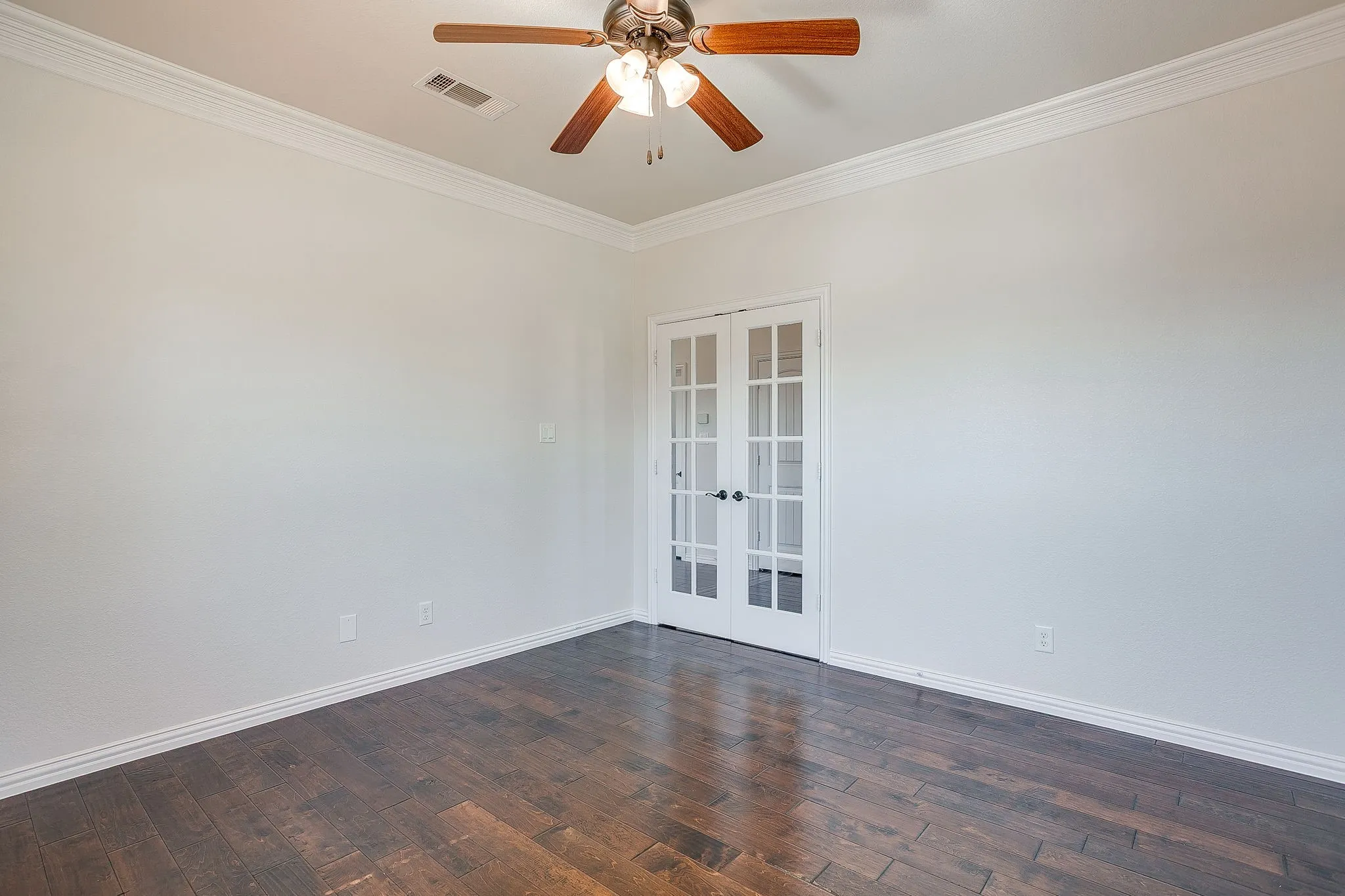 Single Family Residence For Rent in Parker County , 213 Park Villa Lane, Aledo, Texas 76008, 3 Bedroom, 3 Bathroom, 2 Garage spaces, 2,812 Sqft, built in 2016, mls#21407427, Real Estate Agent in Aledo, Homes For Rent in Parker county, Homes For Rent in Aledo, Realtor in Aledo Texas, Real Estate Brokerage Independent Realty Texas, Luminita Cordes Realtor