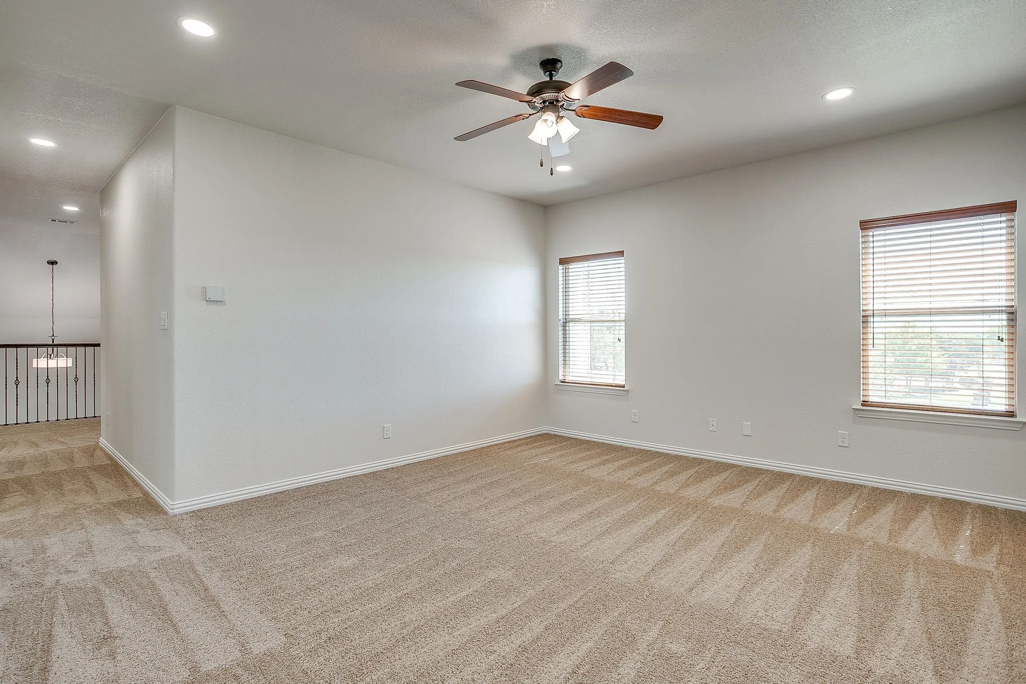 Single Family Residence For Rent in Parker County , 213 Park Villa Lane, Aledo, Texas 76008, 3 Bedroom, 3 Bathroom, 2 Garage spaces, 2,812 Sqft, built in 2016, mls#21407427, Real Estate Agent in Aledo, Homes For Rent in Parker county, Homes For Rent in Aledo, Realtor in Aledo Texas, Real Estate Brokerage Independent Realty Texas, Luminita Cordes Realtor