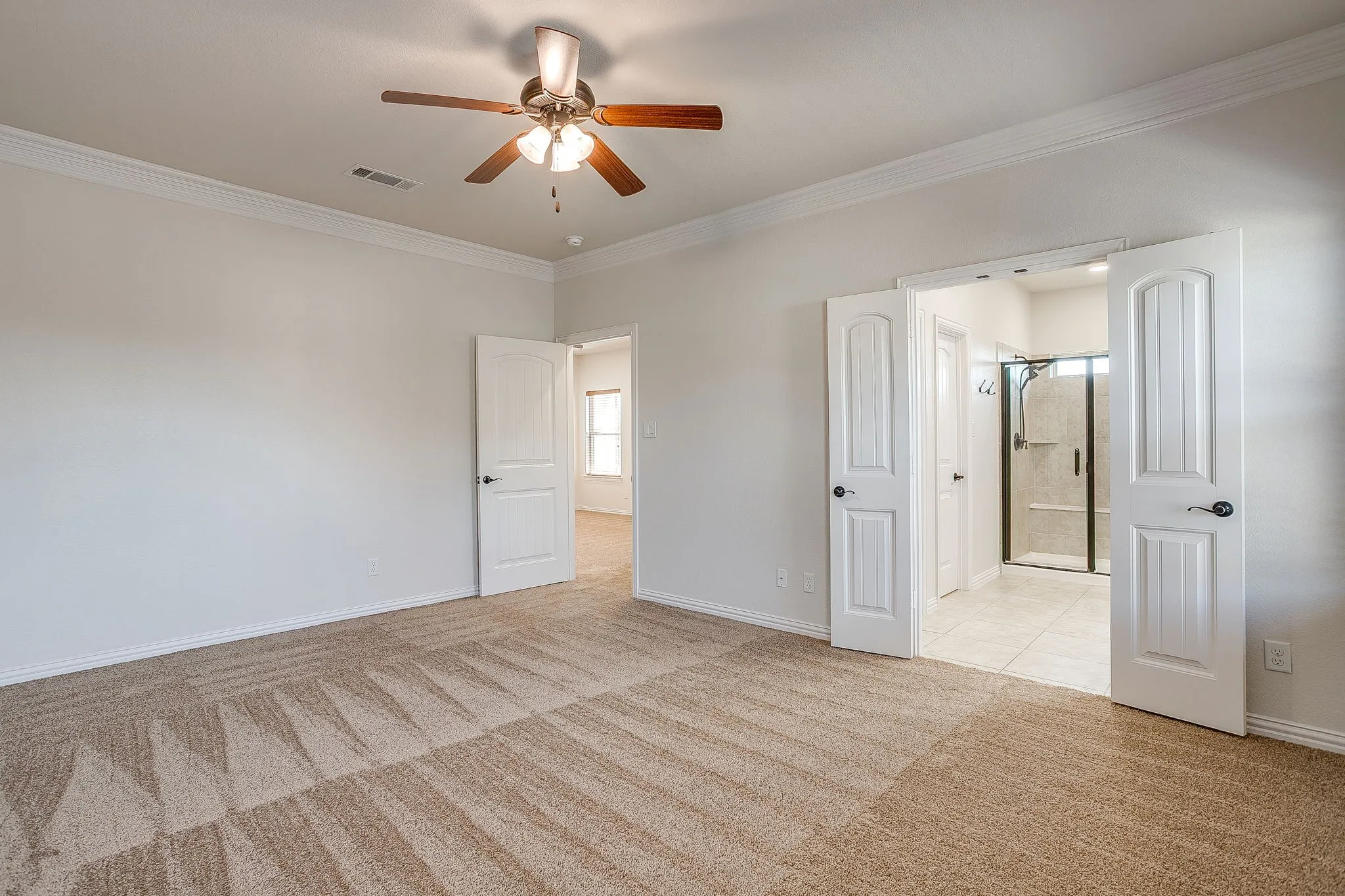 Single Family Residence For Rent in Parker County , 213 Park Villa Lane, Aledo, Texas 76008, 3 Bedroom, 3 Bathroom, 2 Garage spaces, 2,812 Sqft, built in 2016, mls#21407427, Real Estate Agent in Aledo, Homes For Rent in Parker county, Homes For Rent in Aledo, Realtor in Aledo Texas, Real Estate Brokerage Independent Realty Texas, Luminita Cordes Realtor