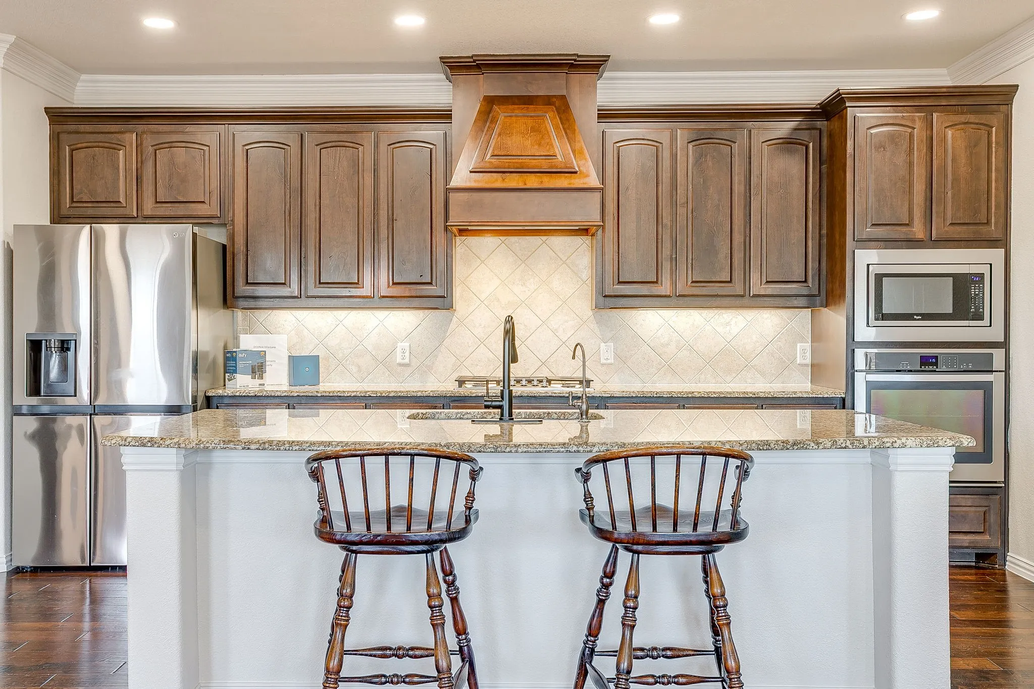 Single Family Residence For Rent in Parker County , 213 Park Villa Lane, Aledo, Texas 76008, 3 Bedroom, 3 Bathroom, 2 Garage spaces, 2,812 Sqft, built in 2016, mls#21407427, Real Estate Agent in Aledo, Homes For Rent in Parker county, Homes For Rent in Aledo, Realtor in Aledo Texas, Real Estate Brokerage Independent Realty Texas, Luminita Cordes Realtor
