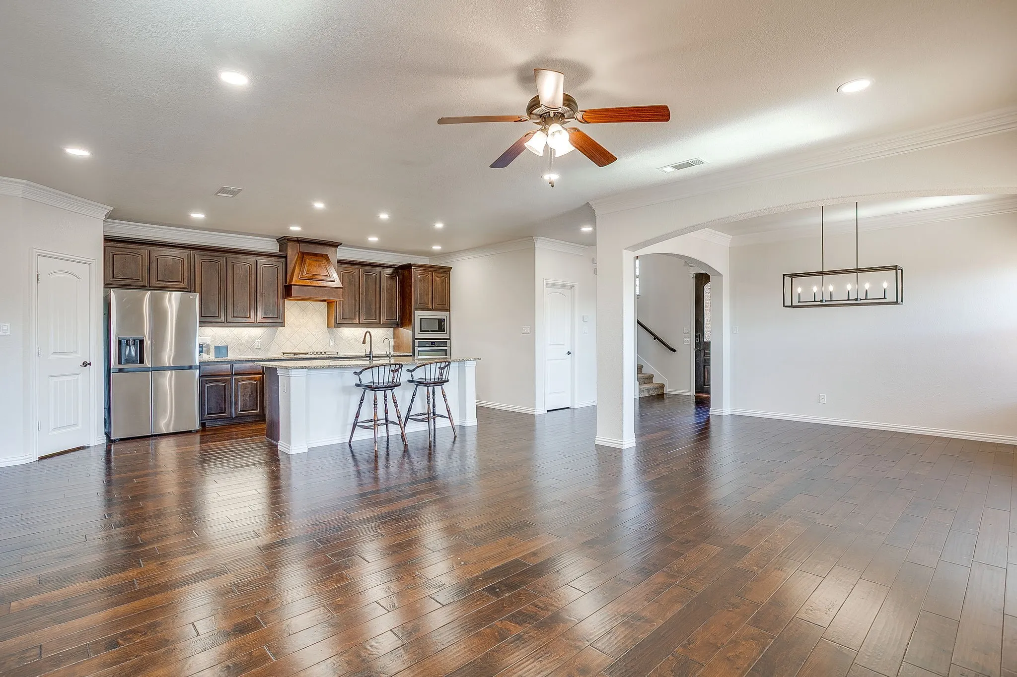 Single Family Residence For Rent in Parker County , 213 Park Villa Lane, Aledo, Texas 76008, 3 Bedroom, 3 Bathroom, 2 Garage spaces, 2,812 Sqft, built in 2016, mls#21407427, Real Estate Agent in Aledo, Homes For Rent in Parker county, Homes For Rent in Aledo, Realtor in Aledo Texas, Real Estate Brokerage Independent Realty Texas, Luminita Cordes Realtor