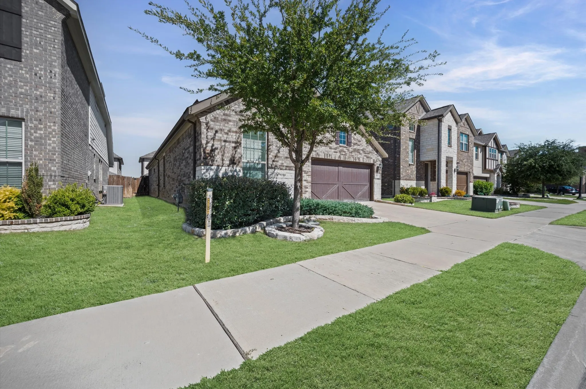 Single Family Residence For Sale in Denton County , 2157 Bailey Street, Carrollton, Texas 75010, 3 Bedroom, 2 Bathroom, 2 Garage spaces, 1,994 Sqft, built in 2020, mls#21407397, Real Estate Agent in Carrollton, Homes For Sale in Denton county, Homes For Sale in Carrollton, Realtor in Carrollton Texas, Real Estate Brokerage Independent Realty Texas, Luminita Cordes Realtor