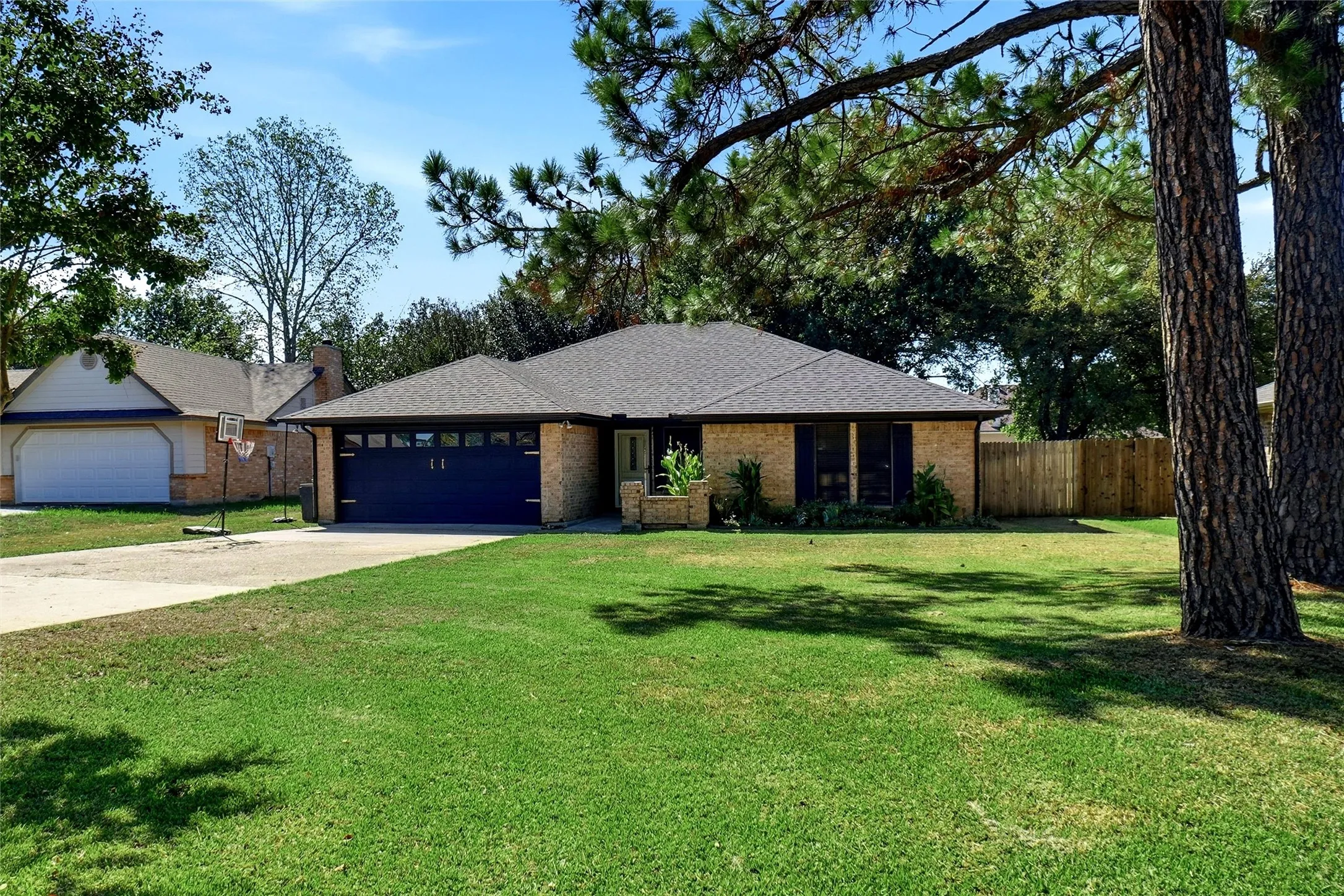 Single Family Residence For Sale