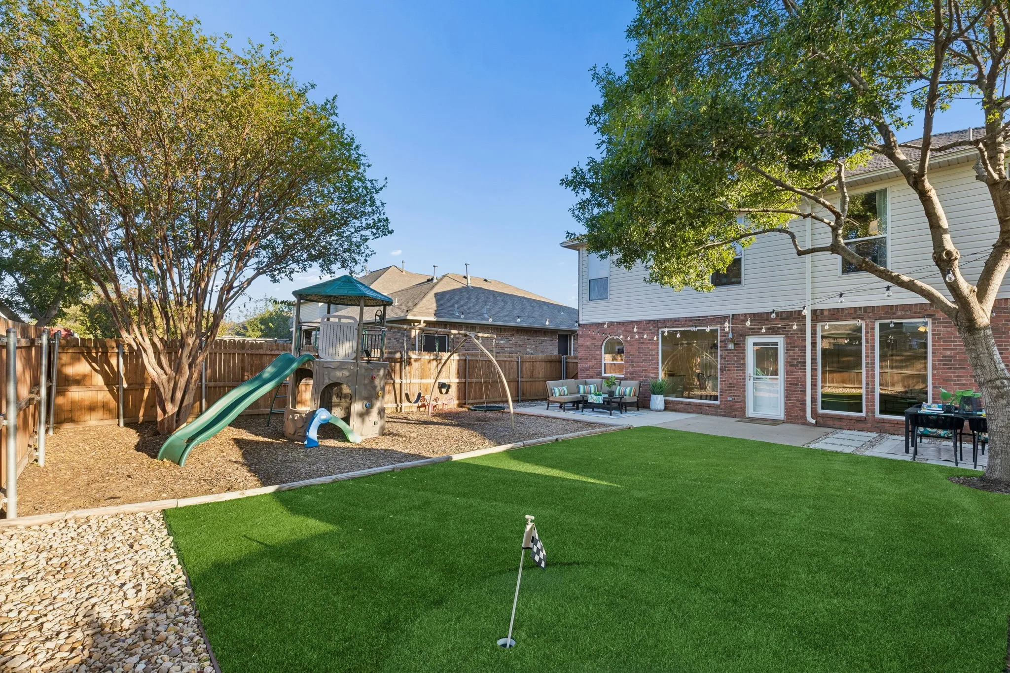 Single Family Residence For Sale in Tarrant County , 3737 Brandywine Lane, Fort Worth, Texas 76244, 4 Bedroom, 3 Bathroom, 2 Garage spaces, 2,141 Sqft, built in 2003, mls#21407377, Real Estate Agent in Fort Worth, Homes For Sale in Tarrant county, Homes For Sale in Fort Worth, Realtor in Fort Worth Texas, Real Estate Brokerage Independent Realty Texas, Luminita Cordes Realtor