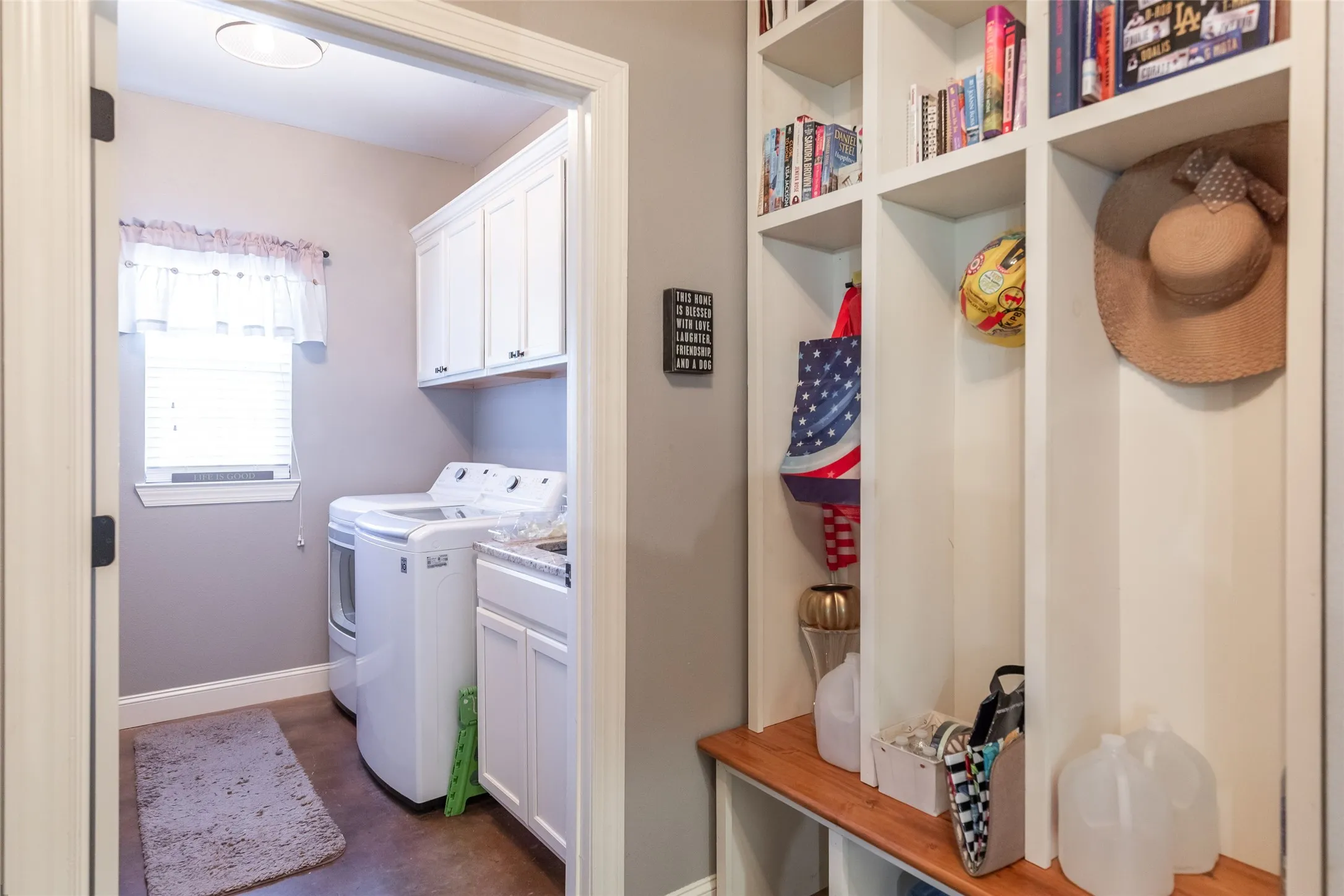 Single Family Residence For Sale in Taylor County , 290 County Road 256, Abilene, Texas 79606, 5 Bedroom, 3 Bathroom, 2 Garage spaces, 2,677 Sqft, built in 2017, mls#21403707, Real Estate Agent in Abilene, Homes For Sale in Taylor county, Homes For Sale in Abilene, Realtor in Abilene Texas, Real Estate Brokerage Independent Realty Texas, Luminita Cordes Realtor