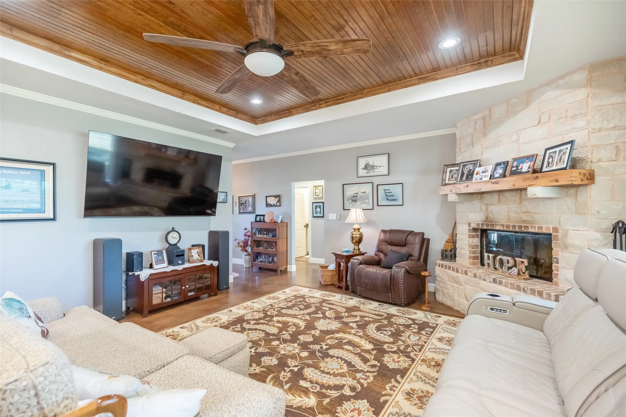 Single Family Residence For Sale in Taylor County , 290 County Road 256, Abilene, Texas 79606, 5 Bedroom, 3 Bathroom, 2 Garage spaces, 2,677 Sqft, built in 2017, mls#21403707, Real Estate Agent in Abilene, Homes For Sale in Taylor county, Homes For Sale in Abilene, Realtor in Abilene Texas, Real Estate Brokerage Independent Realty Texas, Luminita Cordes Realtor