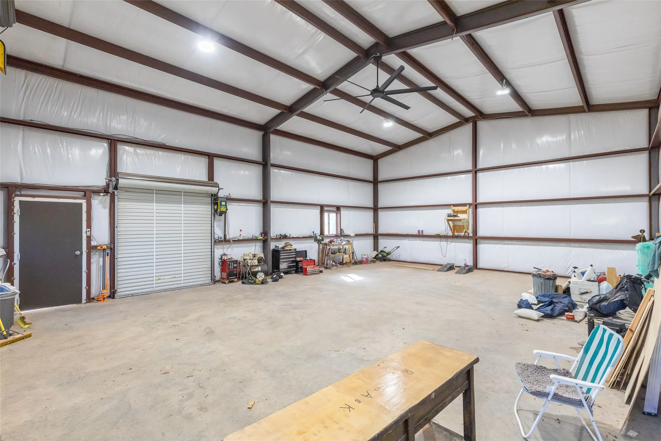 Single Family Residence For Sale in Taylor County , 290 County Road 256, Abilene, Texas 79606, 5 Bedroom, 3 Bathroom, 2 Garage spaces, 2,677 Sqft, built in 2017, mls#21403707, Real Estate Agent in Abilene, Homes For Sale in Taylor county, Homes For Sale in Abilene, Realtor in Abilene Texas, Real Estate Brokerage Independent Realty Texas, Luminita Cordes Realtor